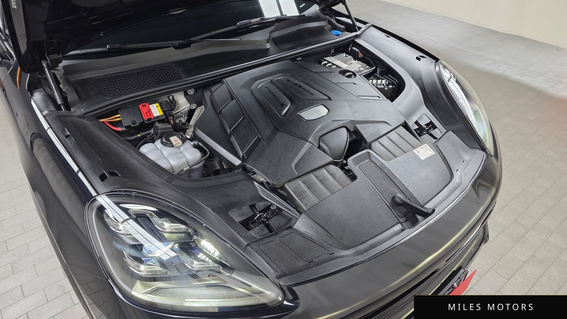 Porsche Cayenne 2020 — миниатюра 6