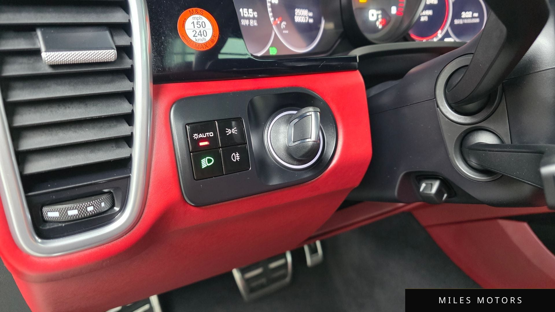 Porsche Cayenne 2020 — миниатюра 15