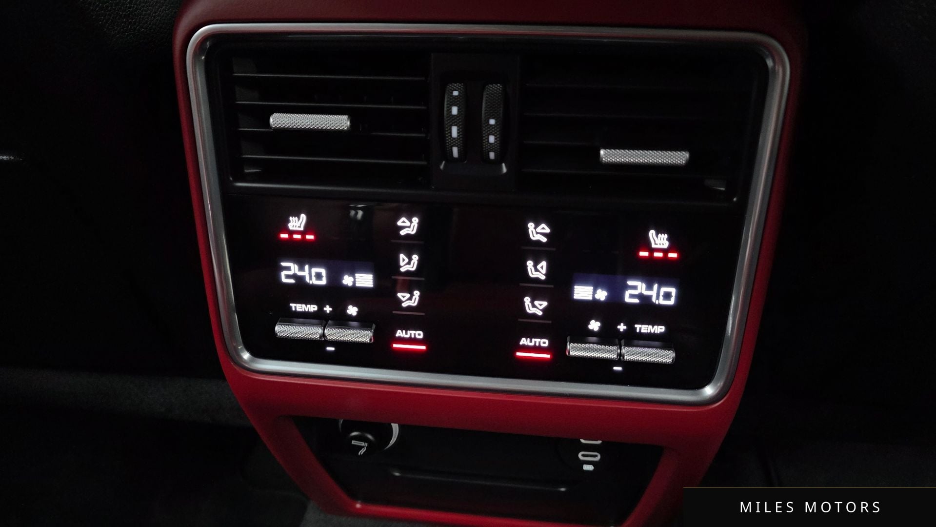 Porsche Cayenne 2020 — миниатюра 18
