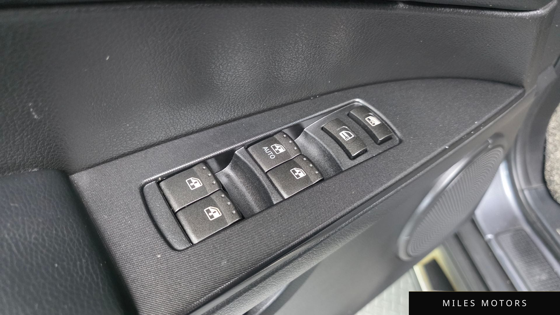 KG Mobility KORANDO 2016 — миниатюра 12