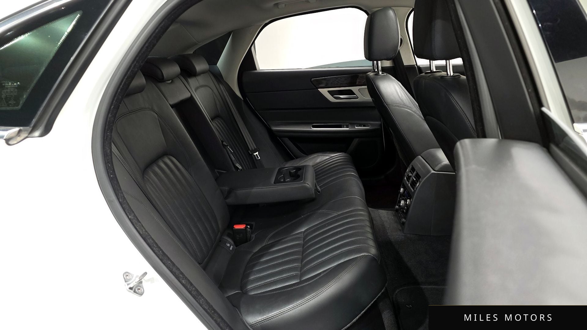 Jaguar XF (X260) 2017 — миниатюра 12