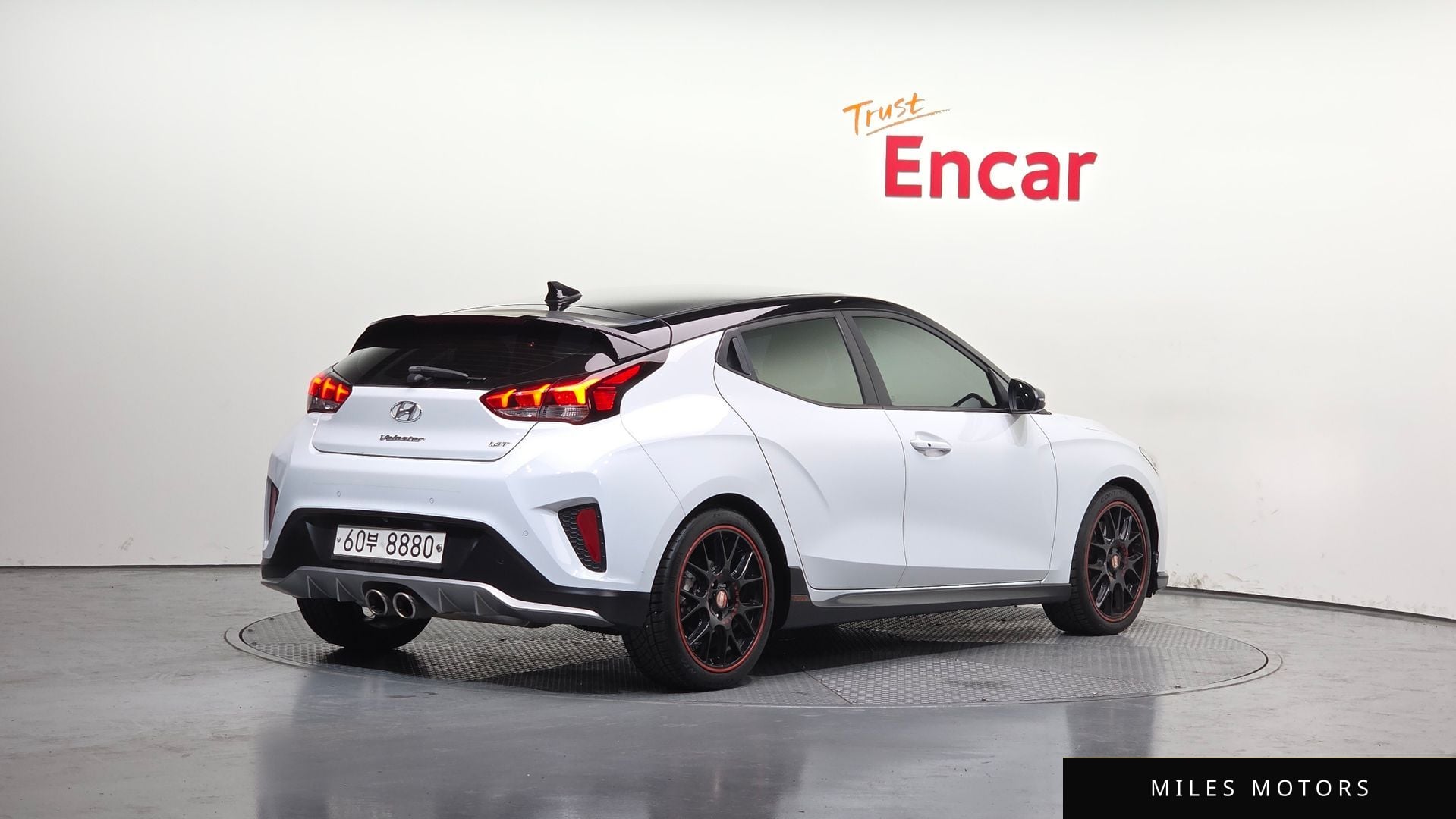 Hyundai Veloster 2019 — миниатюра 2