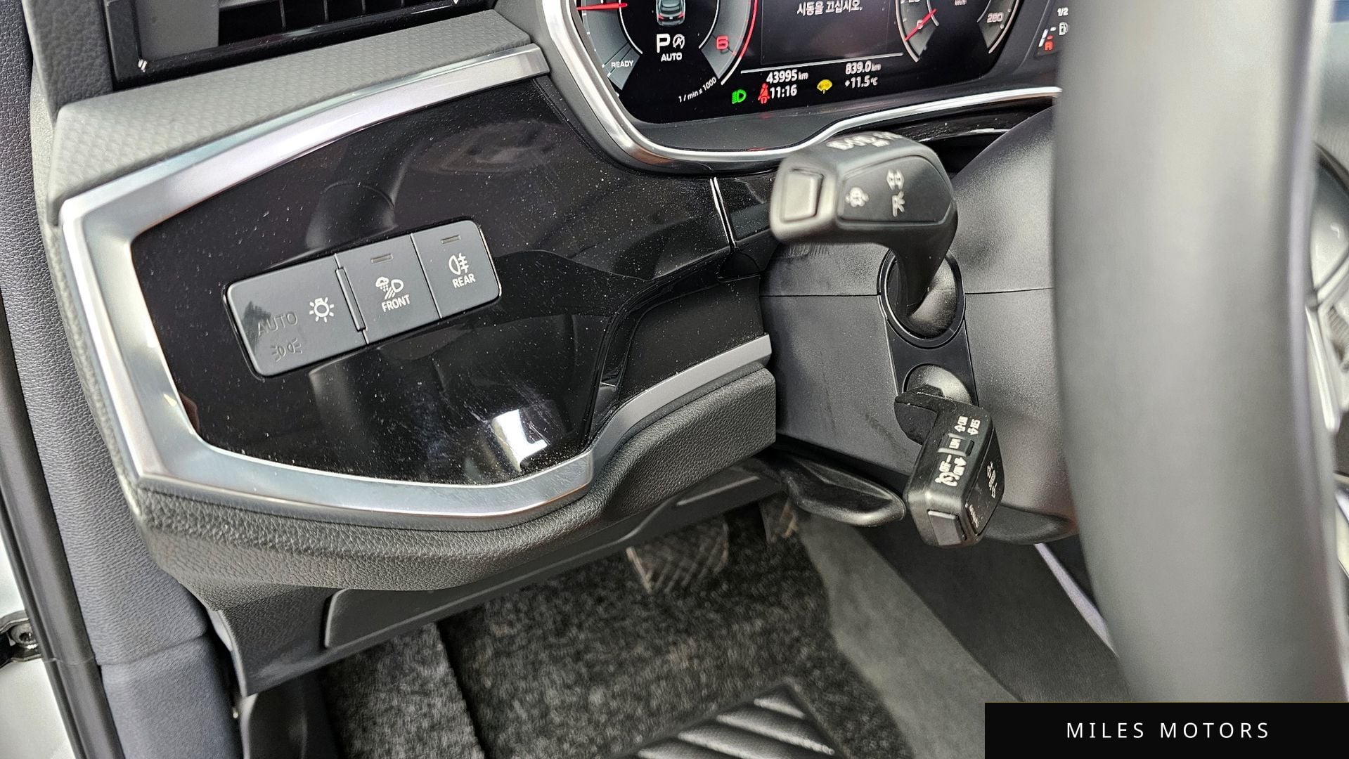 Audi Q3 (F3) 2023 — миниатюра 17