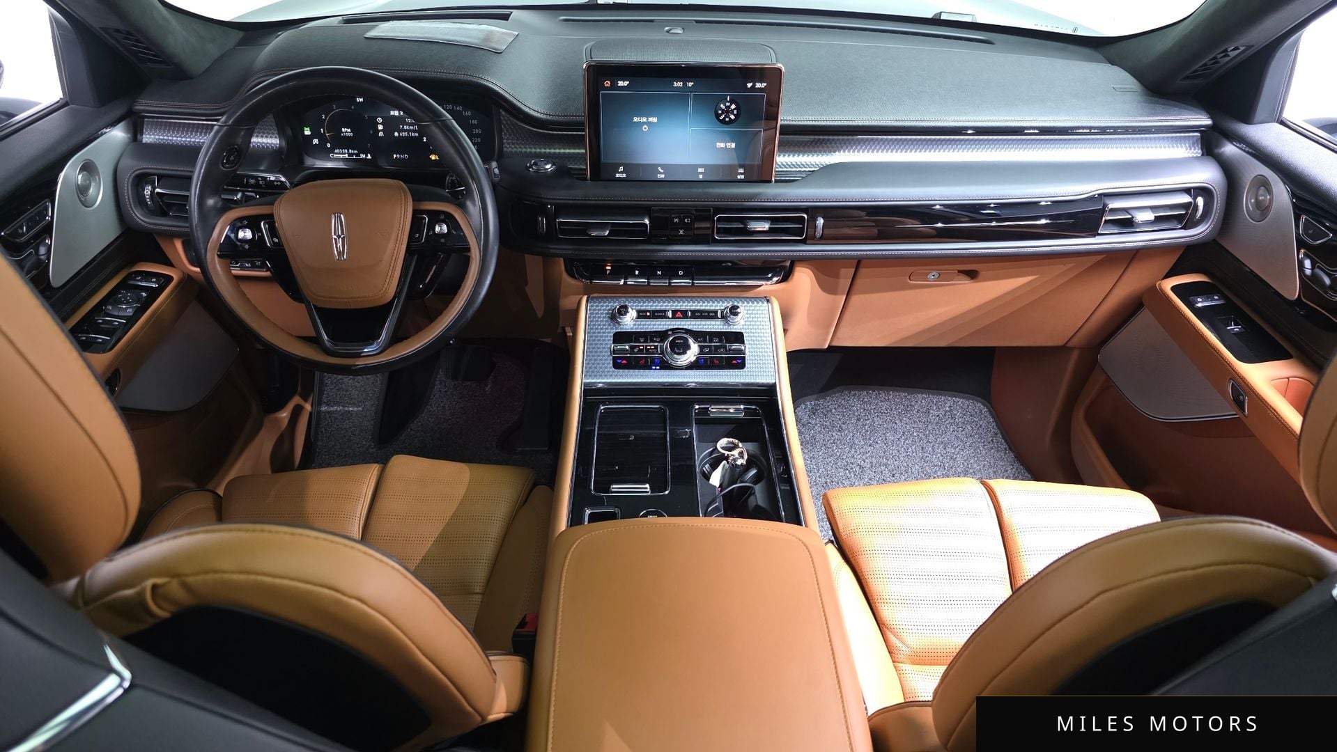 Lincoln Aviator 2023 — миниатюра 6