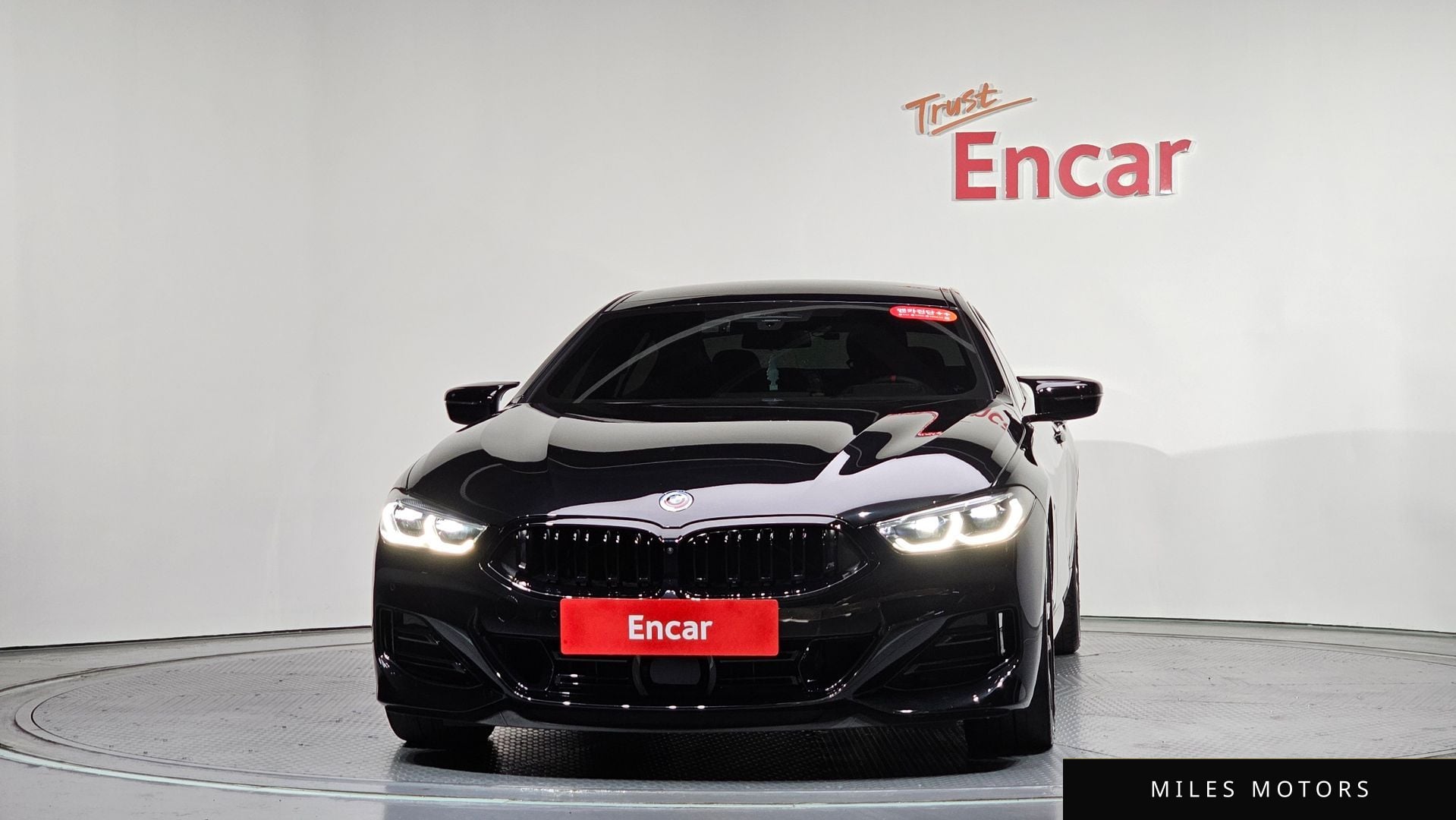 BMW 8시리즈 (G15) 2024 — миниатюра 2