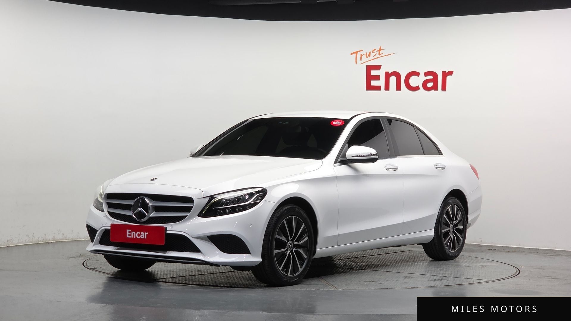 Mercedes-Benz C-Class W205 2020 — фото 1 из 12