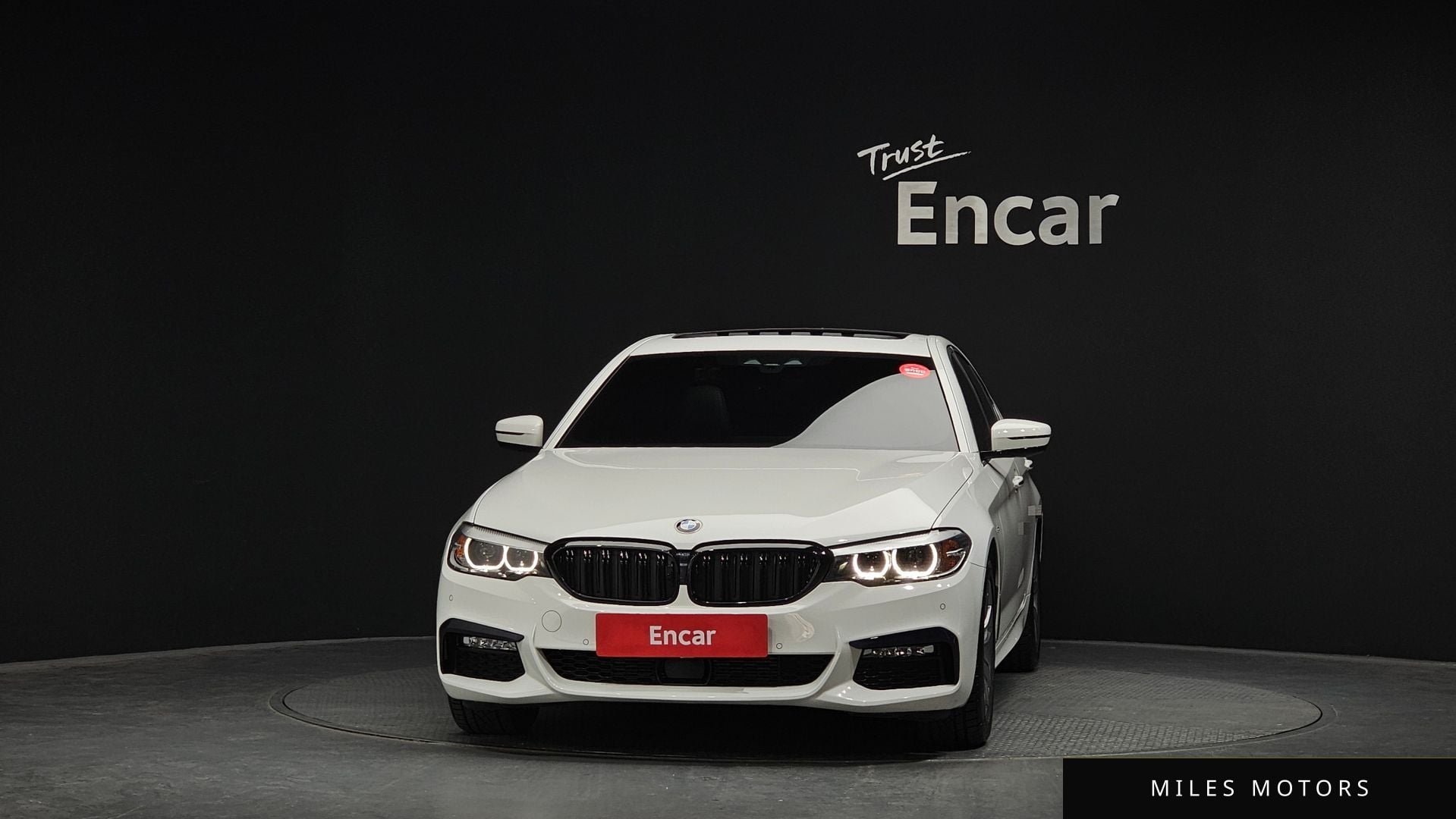 BMW 5시리즈 (G30) 2018 — миниатюра 3