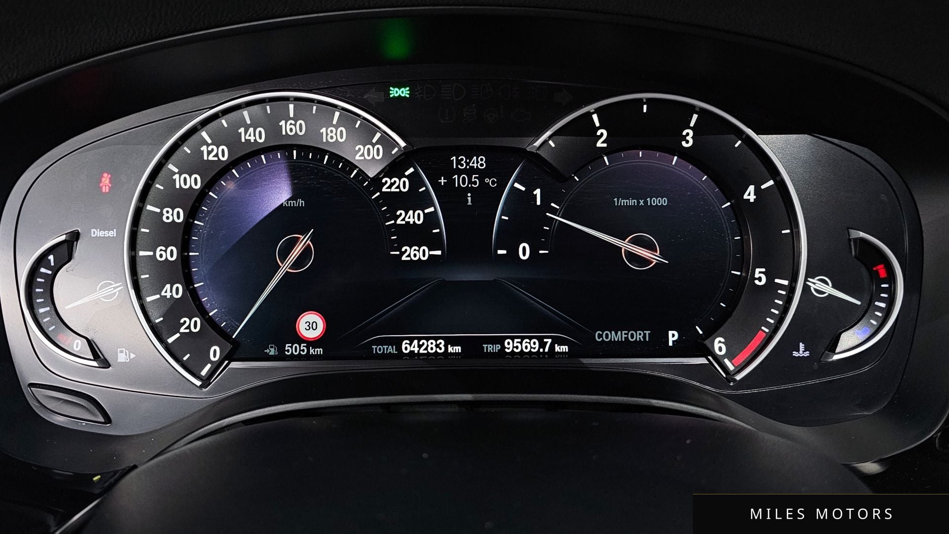 BMW 5시리즈 (G30) 2018 — миниатюра 8