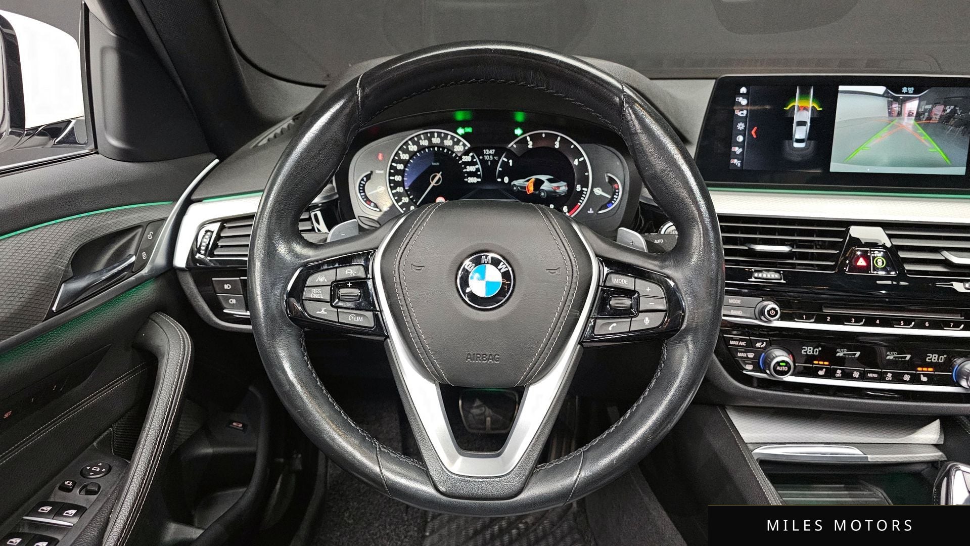 BMW 5시리즈 (G30) 2018 — миниатюра 13