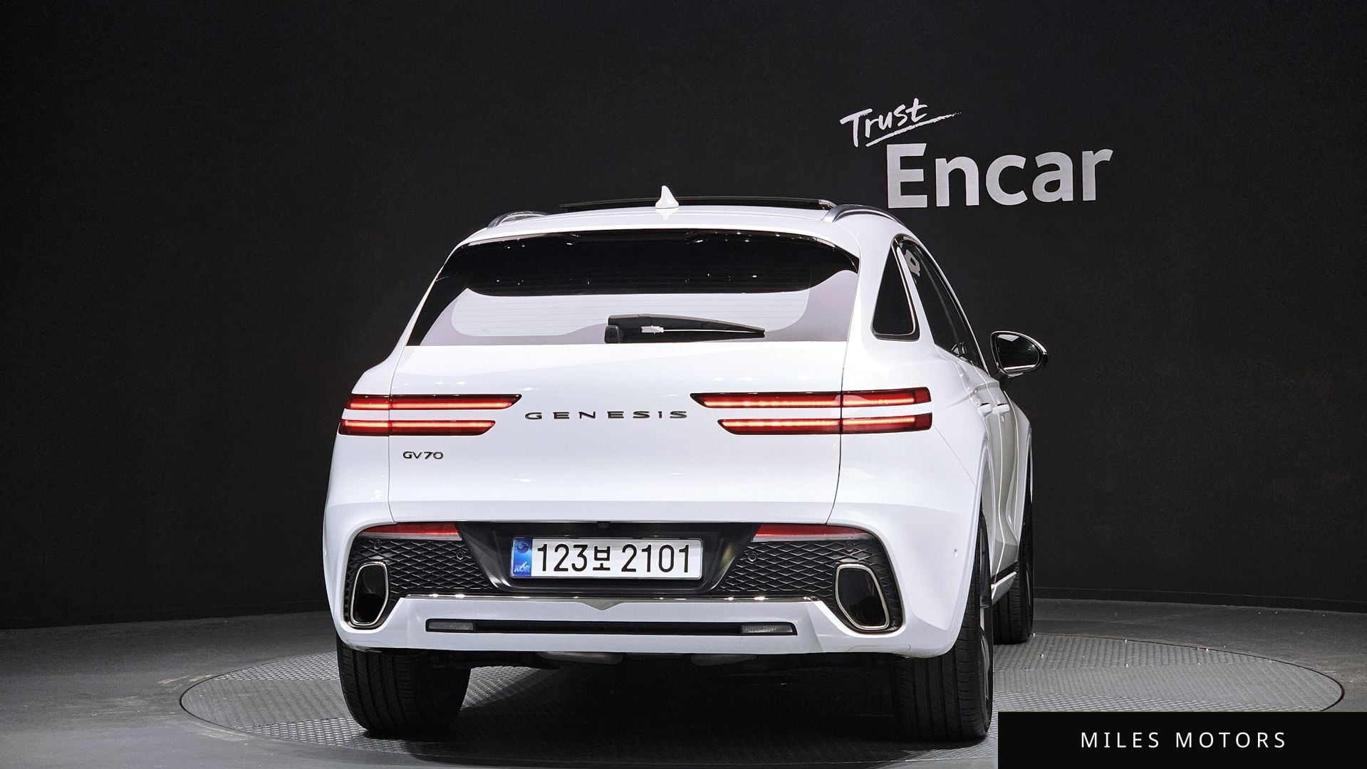 Genesis GV70 2022 — миниатюра 4