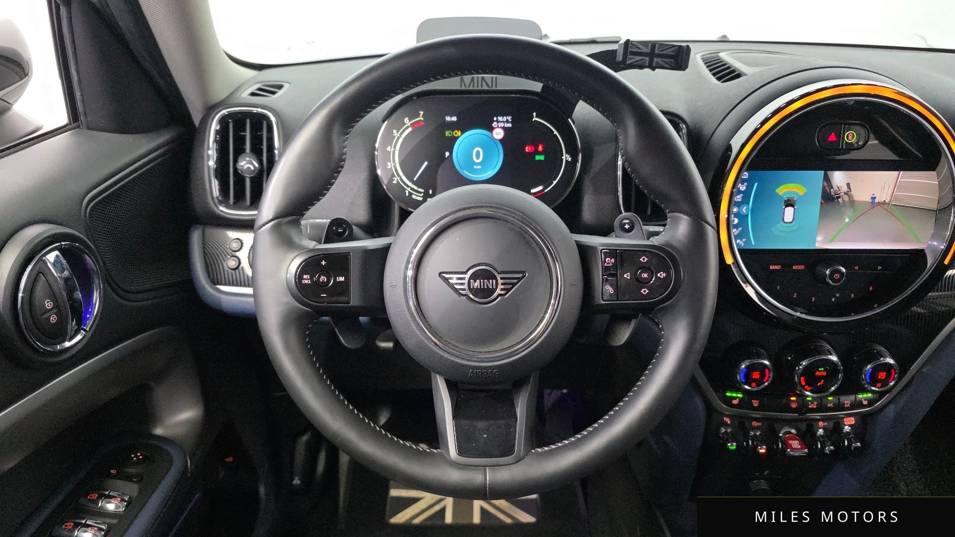 MINI 쿠퍼 S 컨트리맨 2023 — миниатюра 13