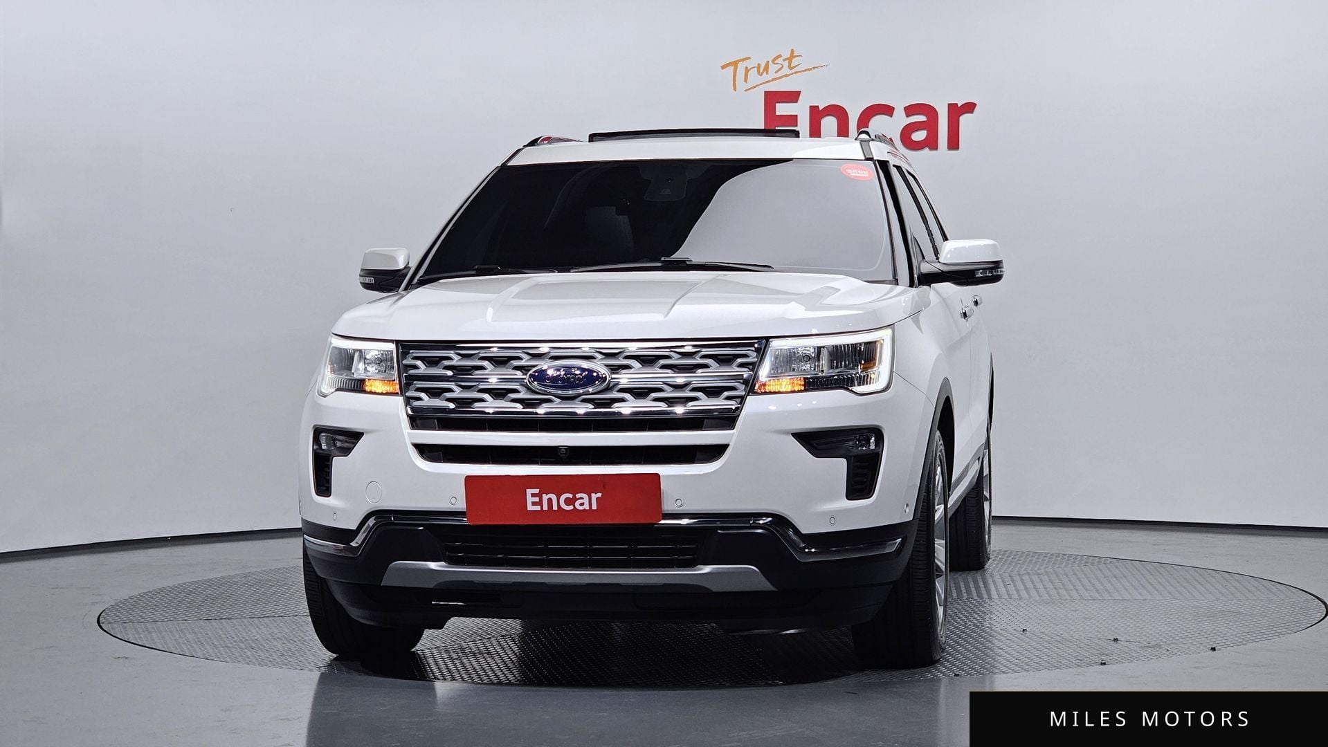 Ford Explorer 2019 — миниатюра 3