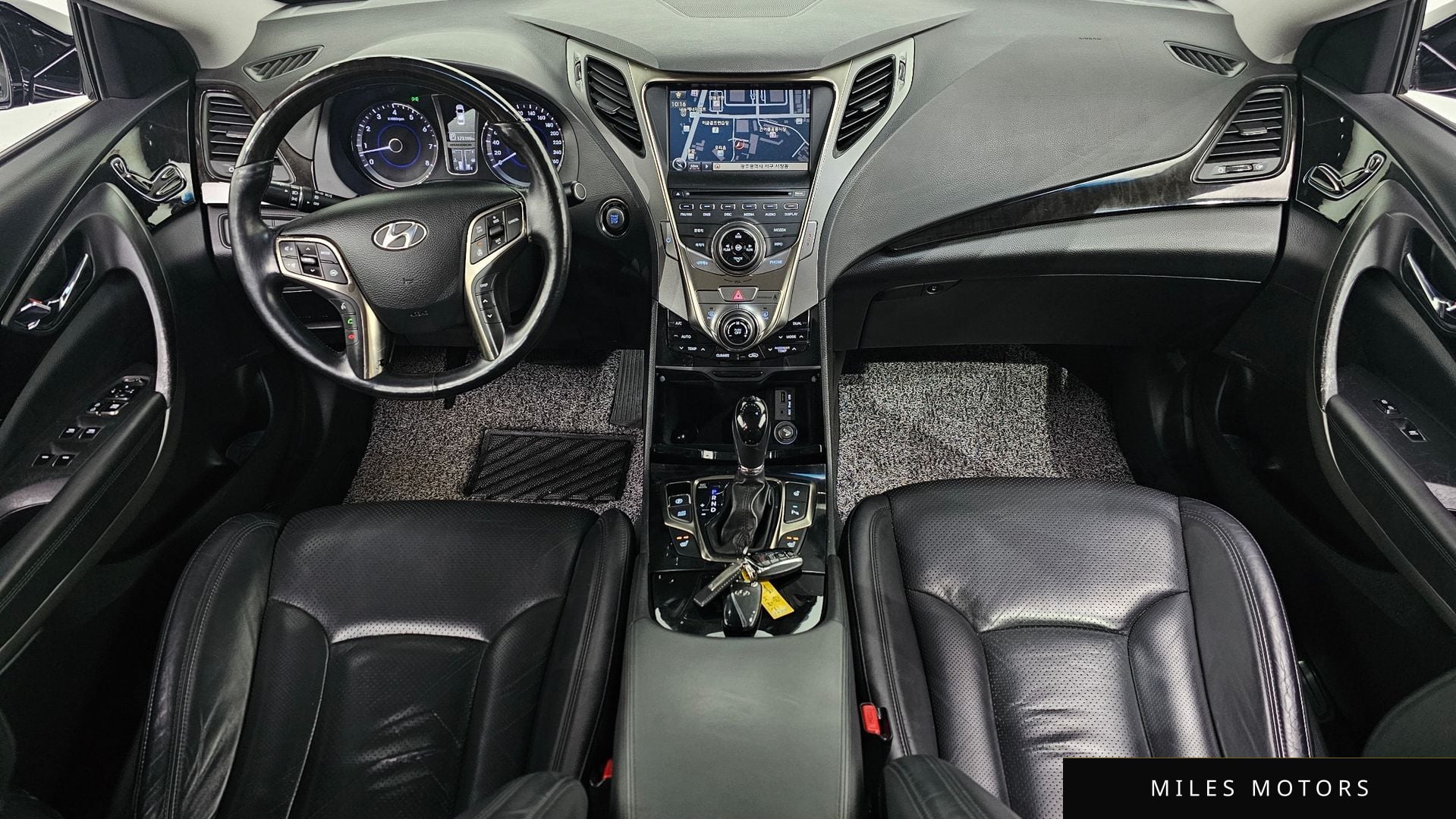 Hyundai Grandeur 2012 — миниатюра 7