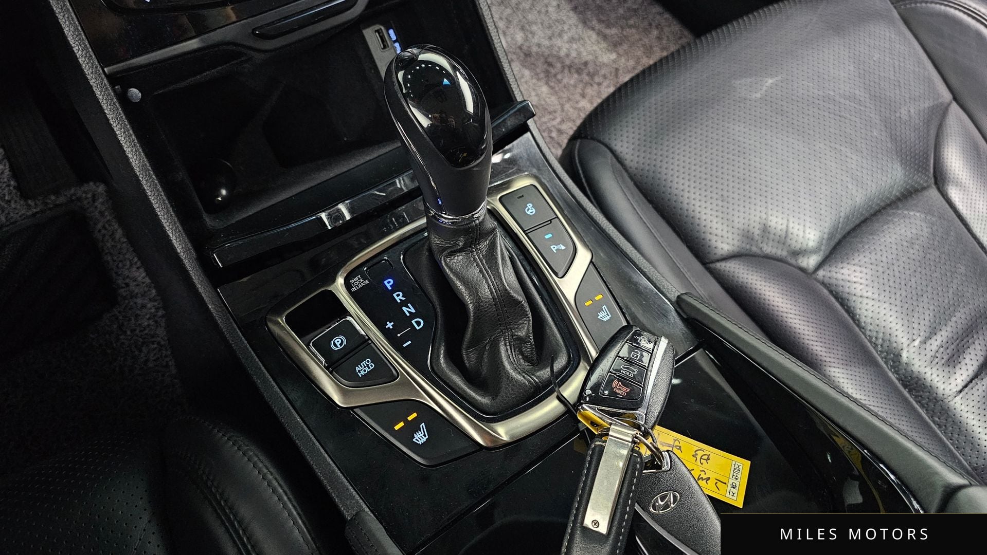 Hyundai Grandeur 2012 — миниатюра 9