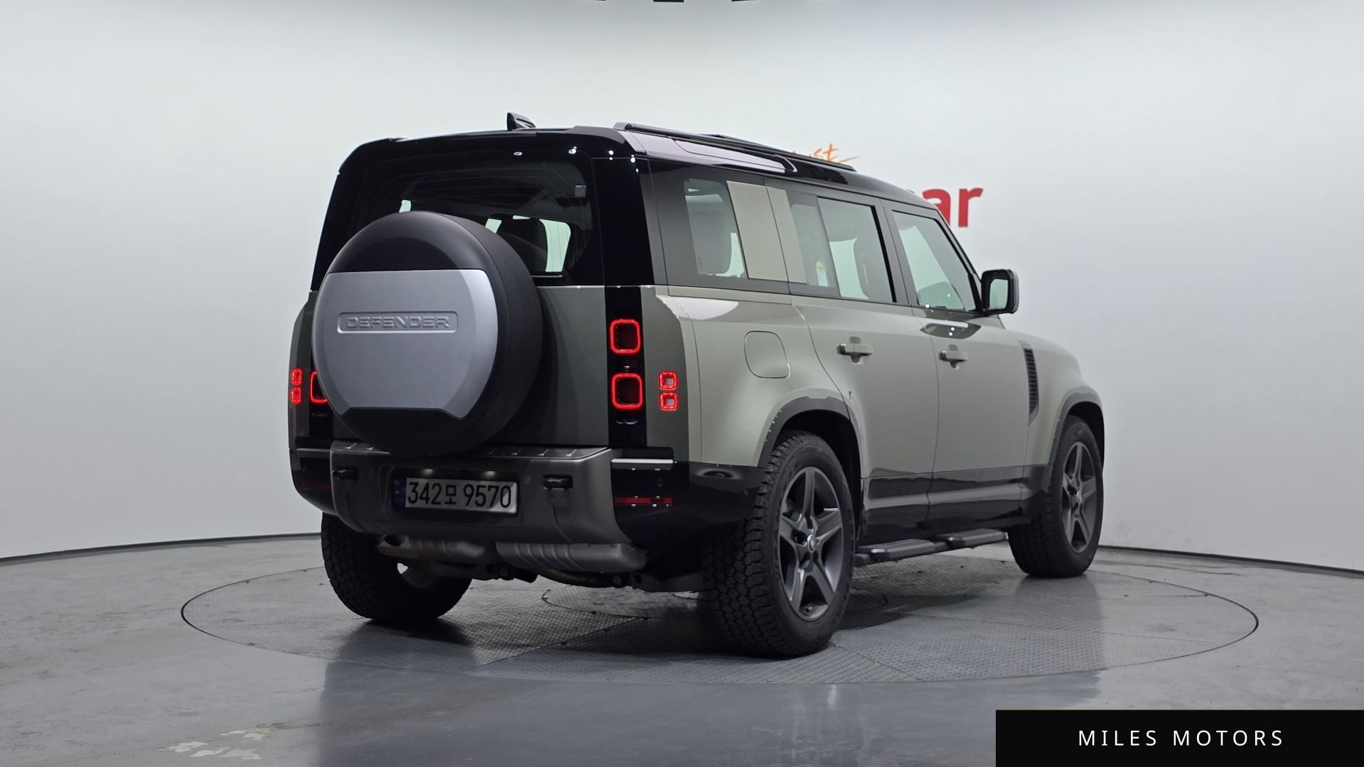 Land Rover 디펜더 (L663) 2025 — миниатюра 2