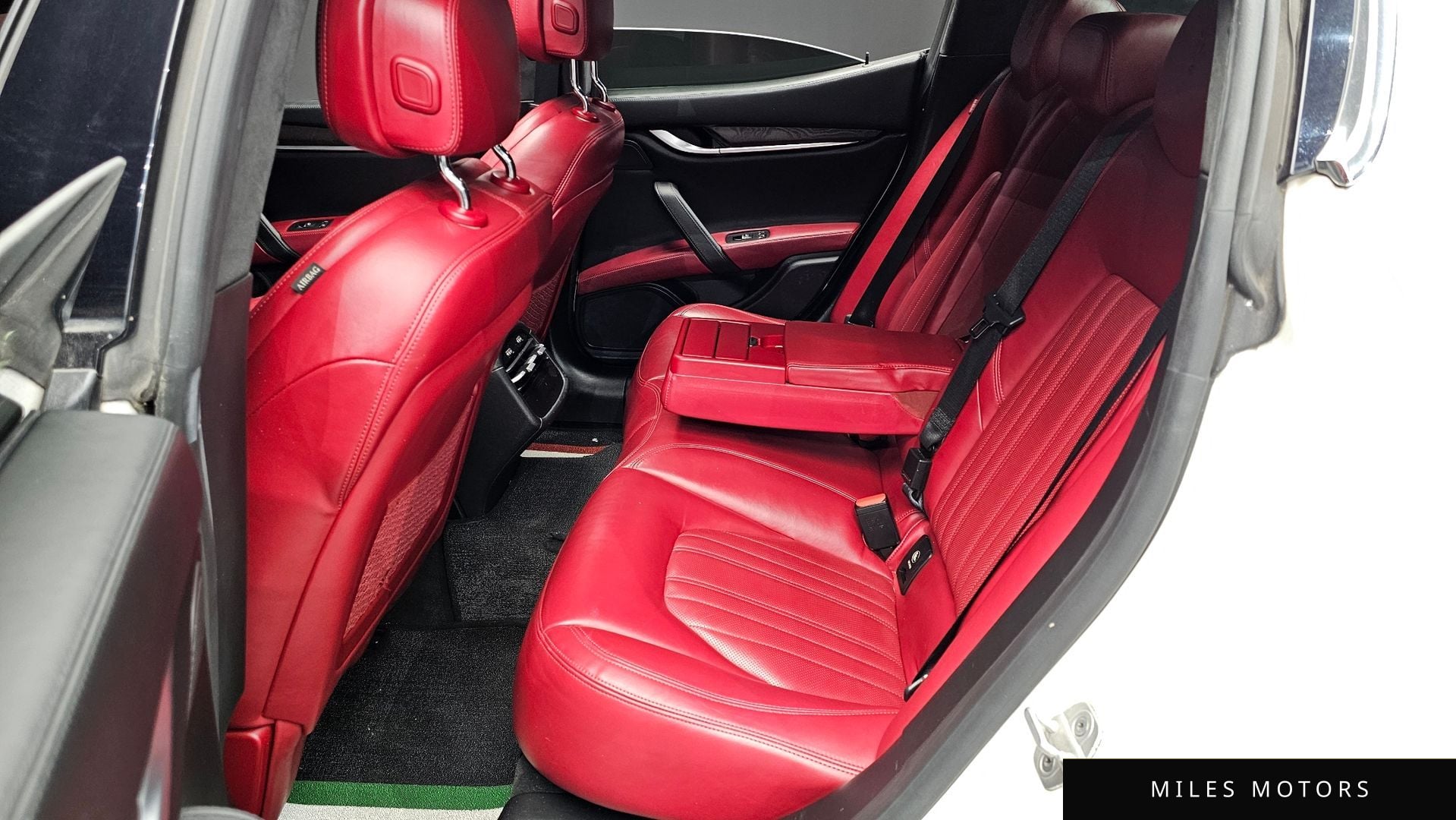 Maserati Ghibli 2014 — миниатюра 12
