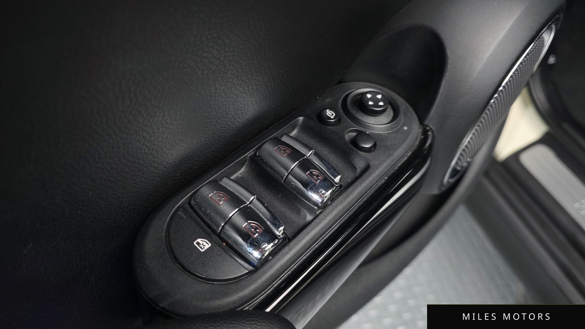 MINI Cooper S 2017 — миниатюра 12