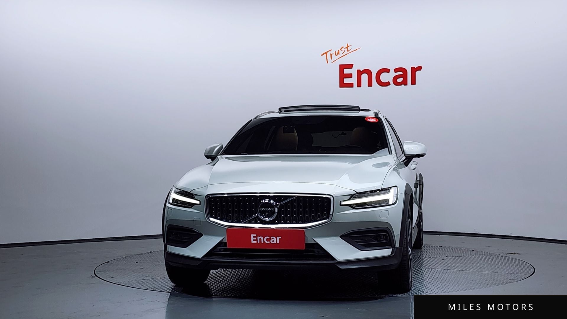 Volvo V60 크로스컨트리 2020 — миниатюра 3