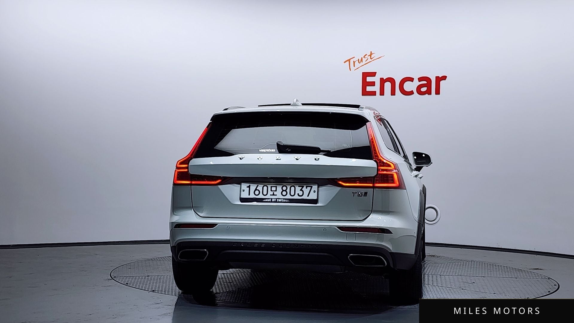 Volvo V60 크로스컨트리 2020 — миниатюра 4