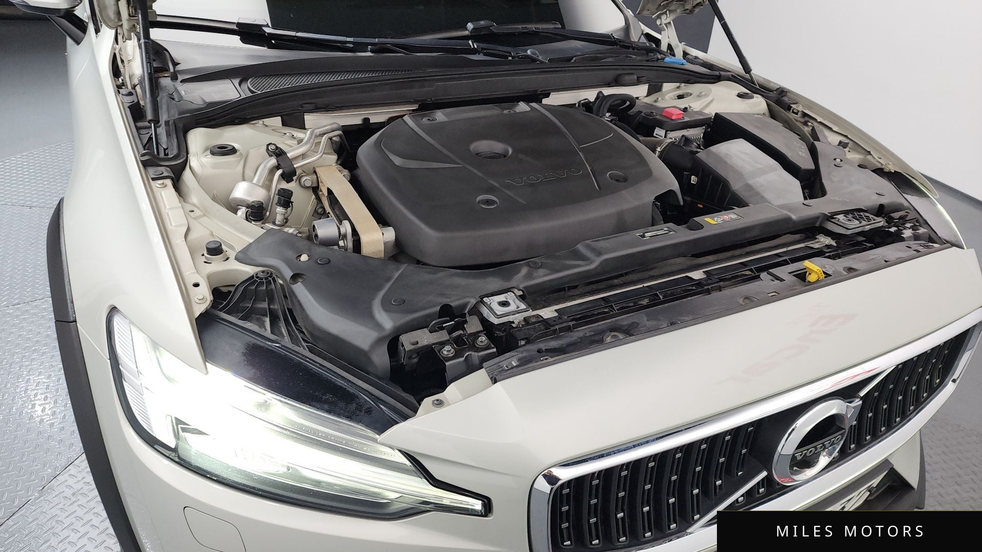Volvo V60 크로스컨트리 2020 — миниатюра 6