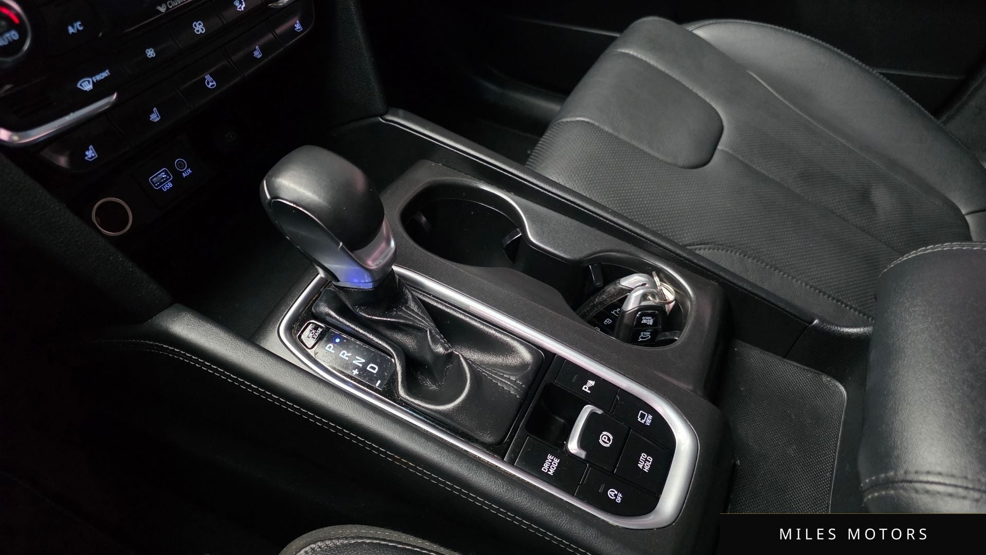 Hyundai Santafe 2019 — миниатюра 8