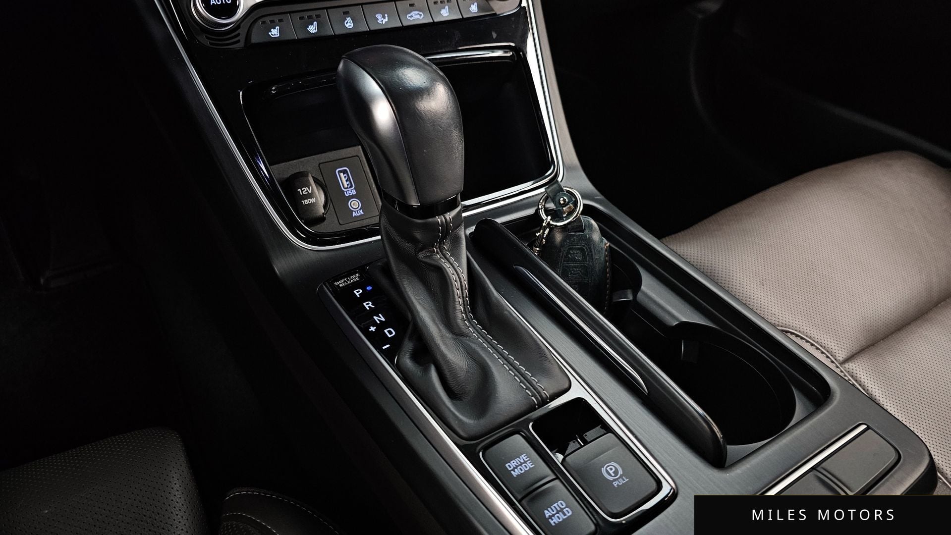 Hyundai Grandeur 2018 — миниатюра 9