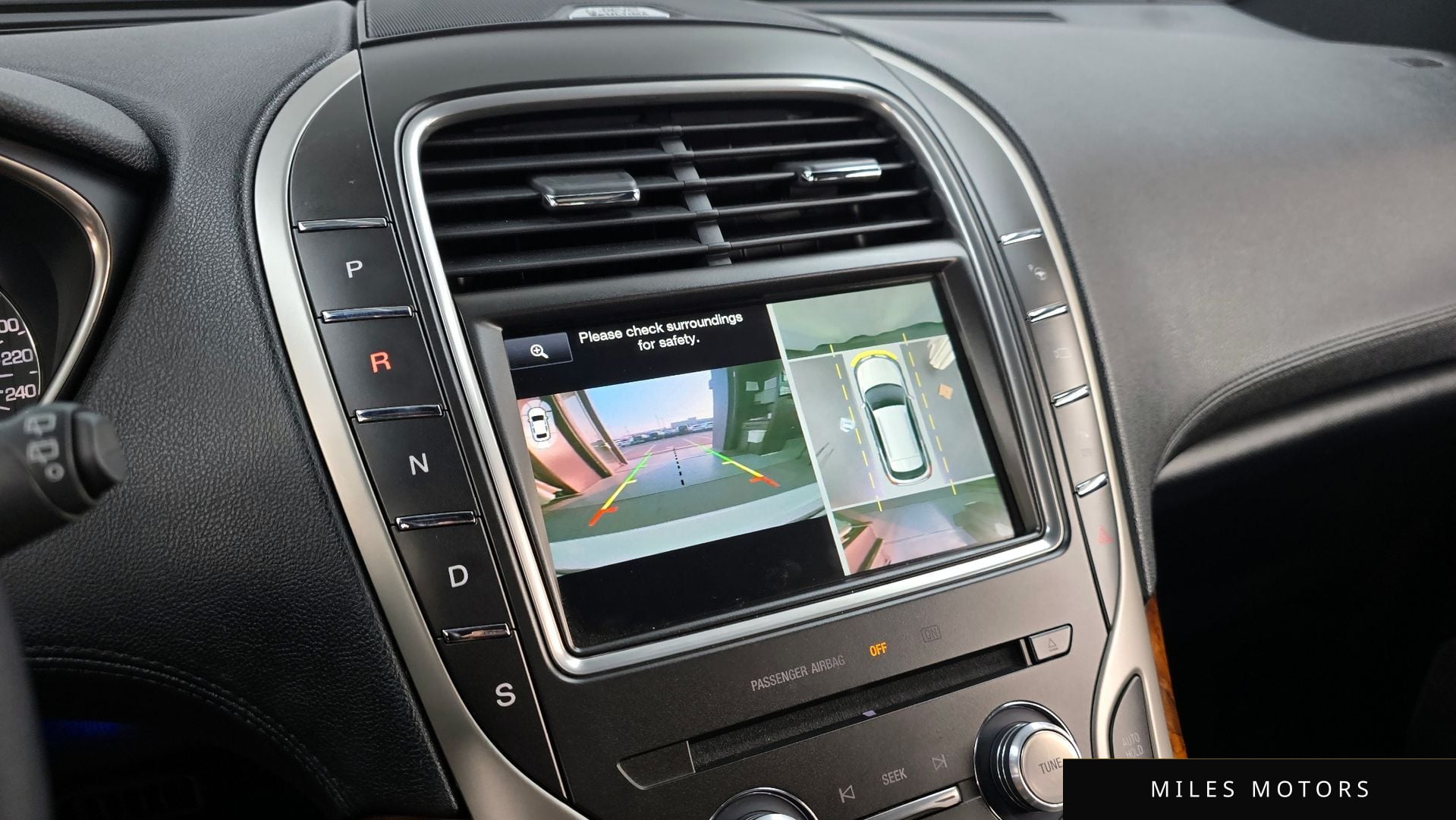 Lincoln MKX 2016 — миниатюра 15