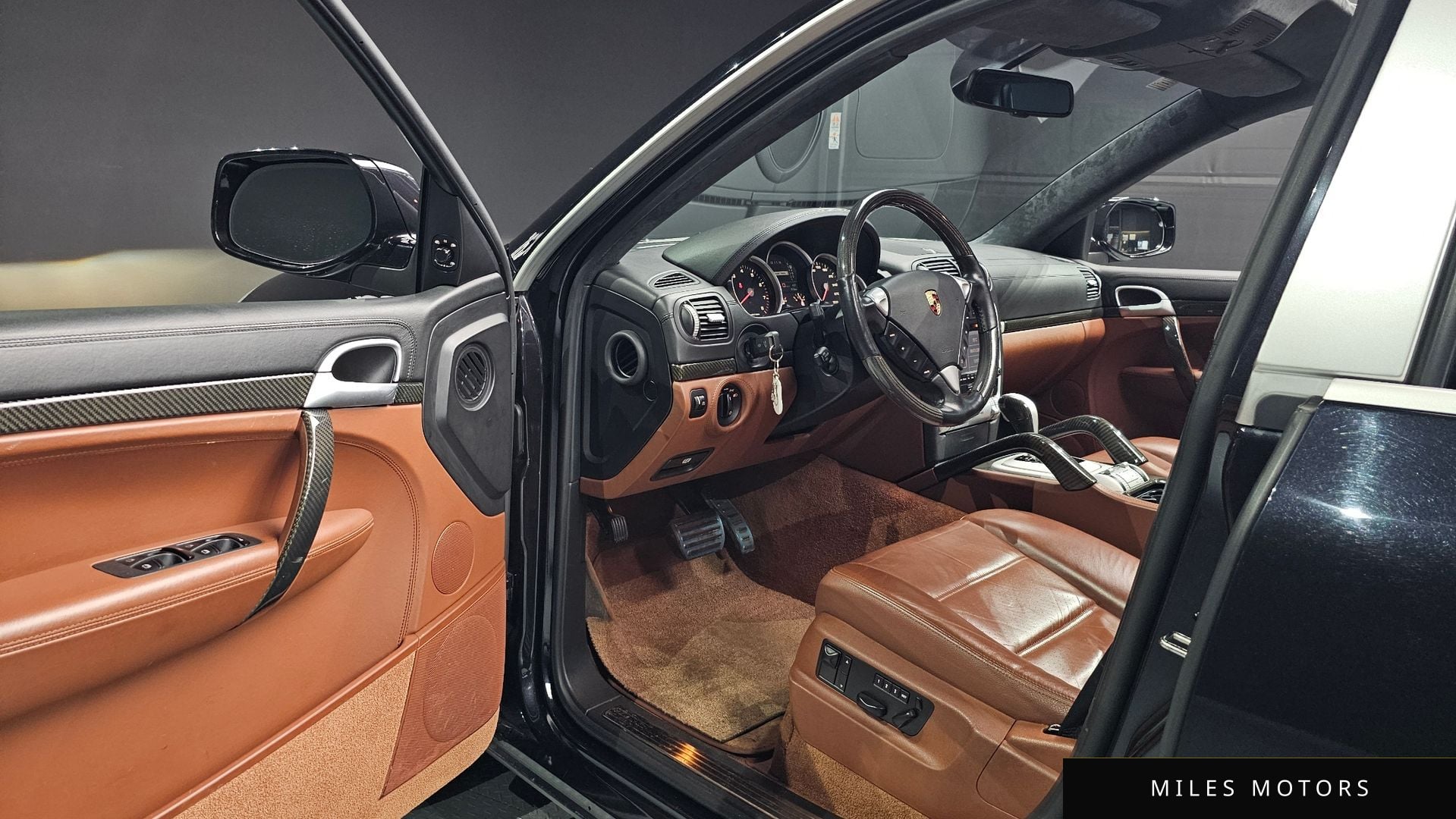 Porsche 카이엔 2008 — миниатюра 12