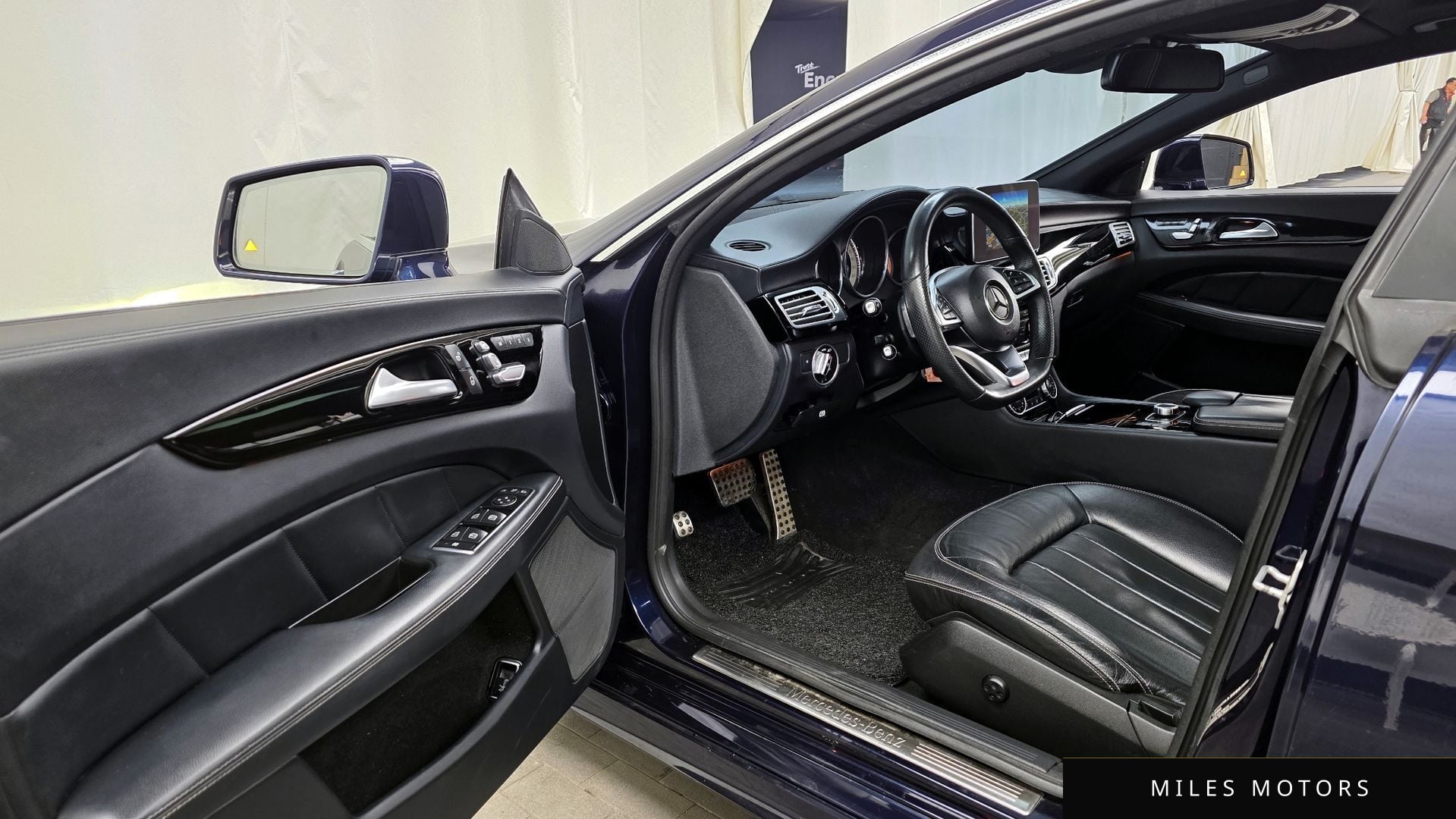 Mercedes-Benz CLS-Class W218 2017 — миниатюра 10