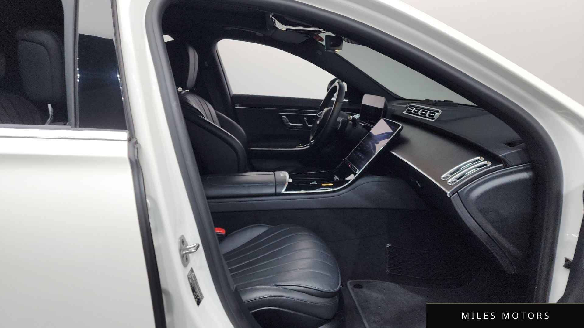 Mercedes-Benz S-Class W223 2023 — миниатюра 11