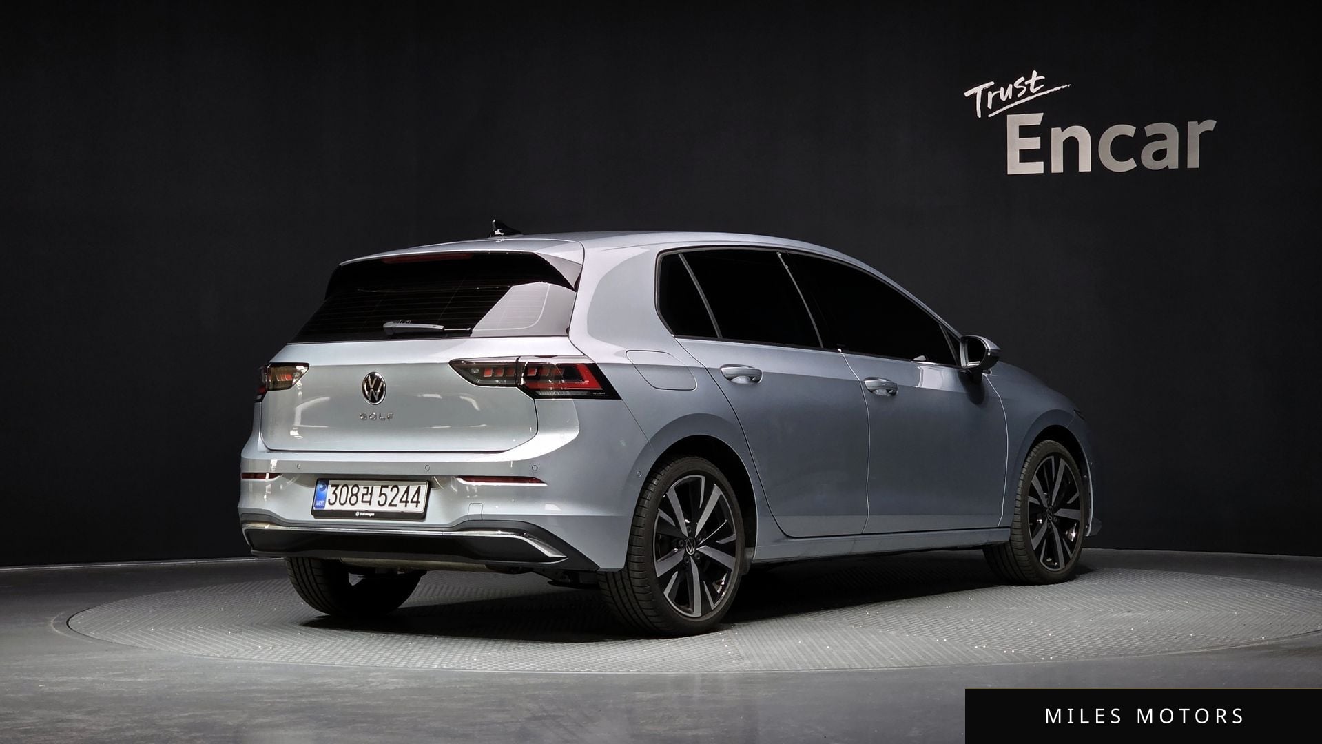 Volkswagen Golf 2025 — миниатюра 2