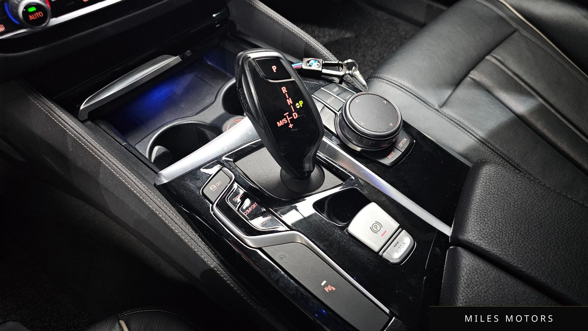 BMW 5시리즈 (G30) 2019 — миниатюра 8