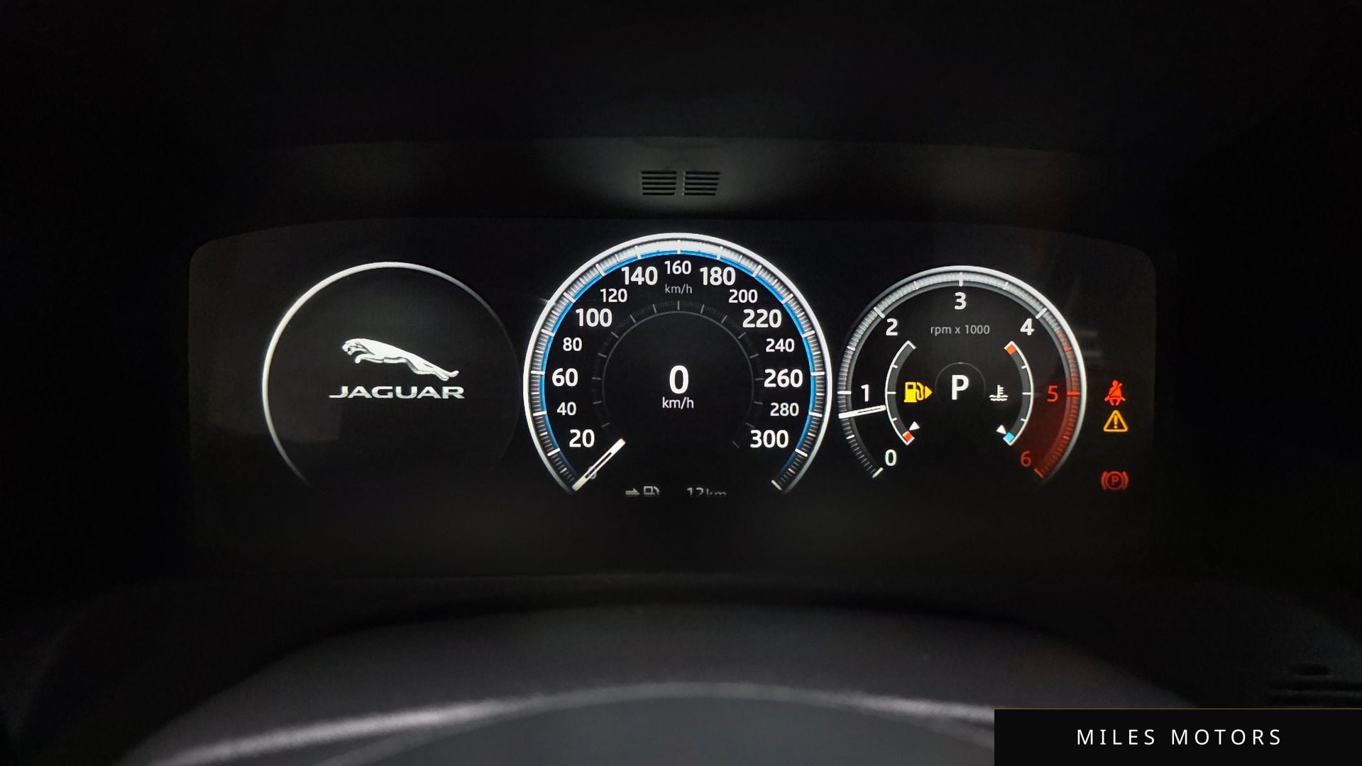 Jaguar XF (X260) 2017 — миниатюра 8
