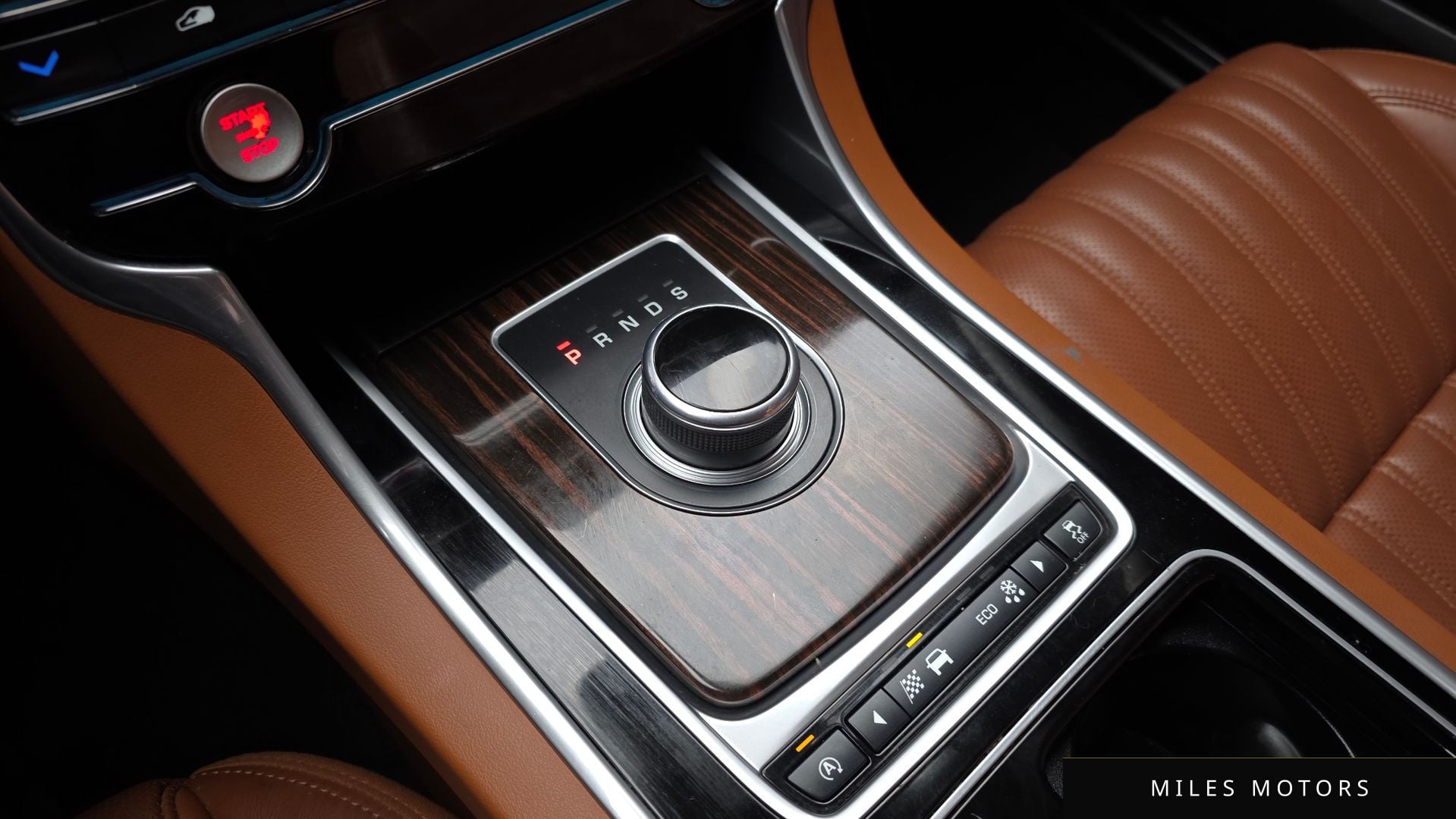 Jaguar XF (X260) 2017 — миниатюра 9