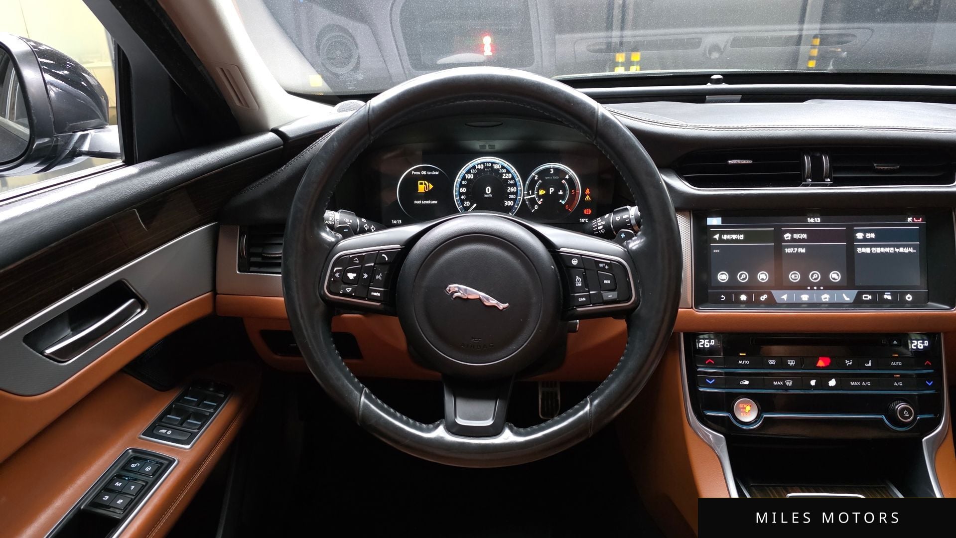 Jaguar XF (X260) 2017 — миниатюра 13