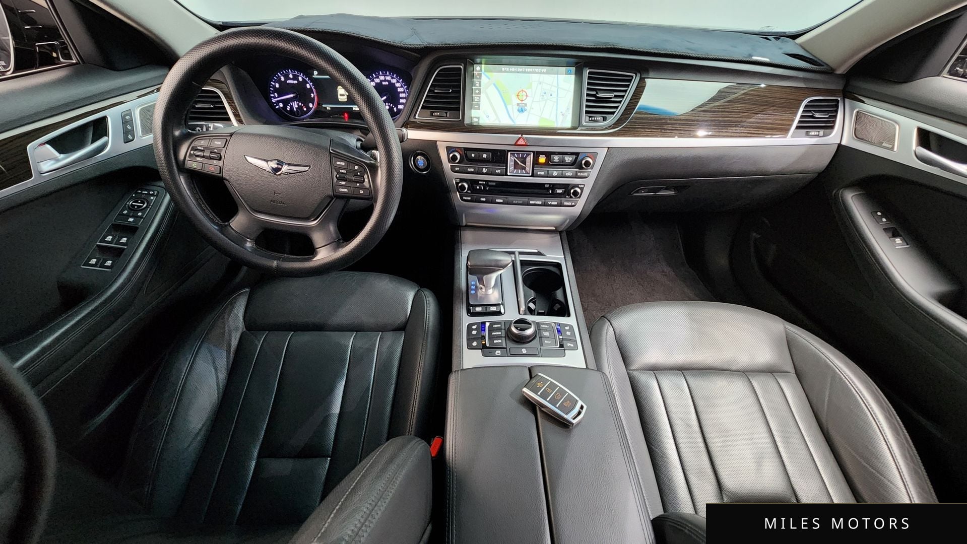 Genesis G80 2017 — миниатюра 7