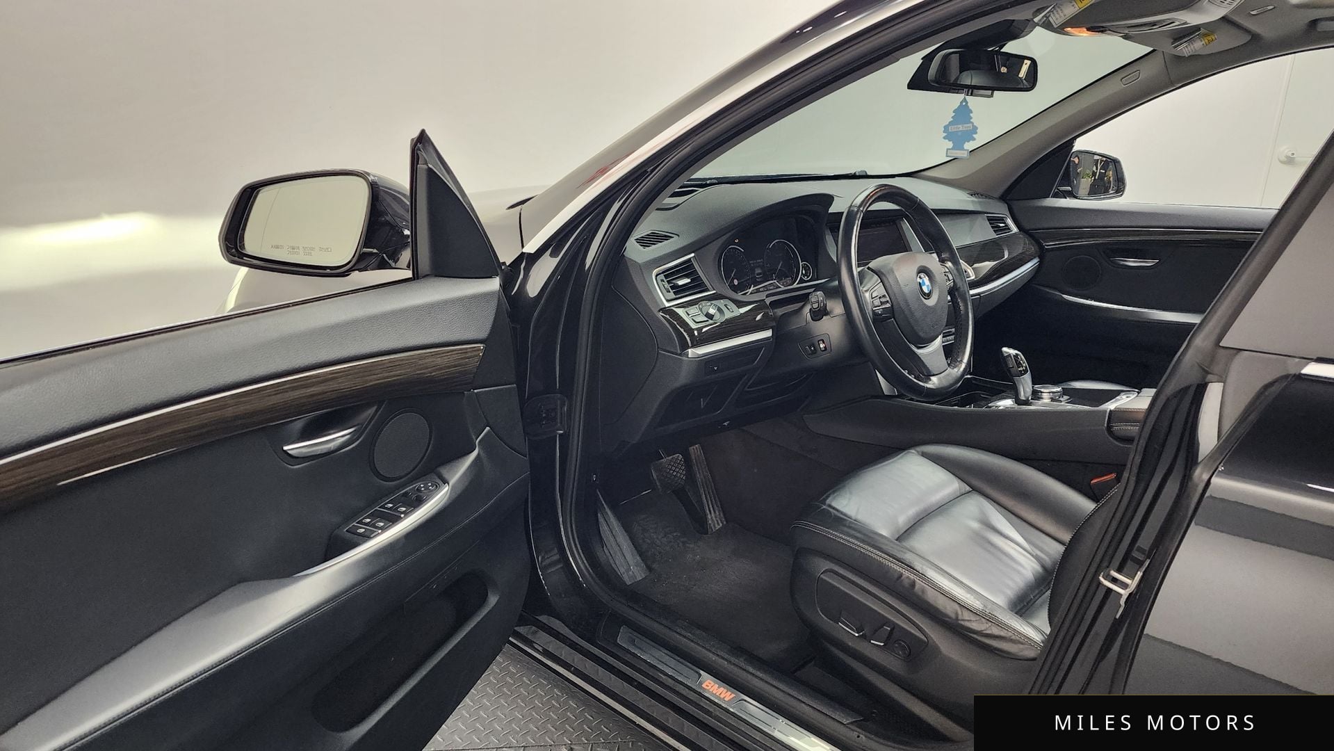BMW 5시리즈 GT (F07) 2016 — миниатюра 10