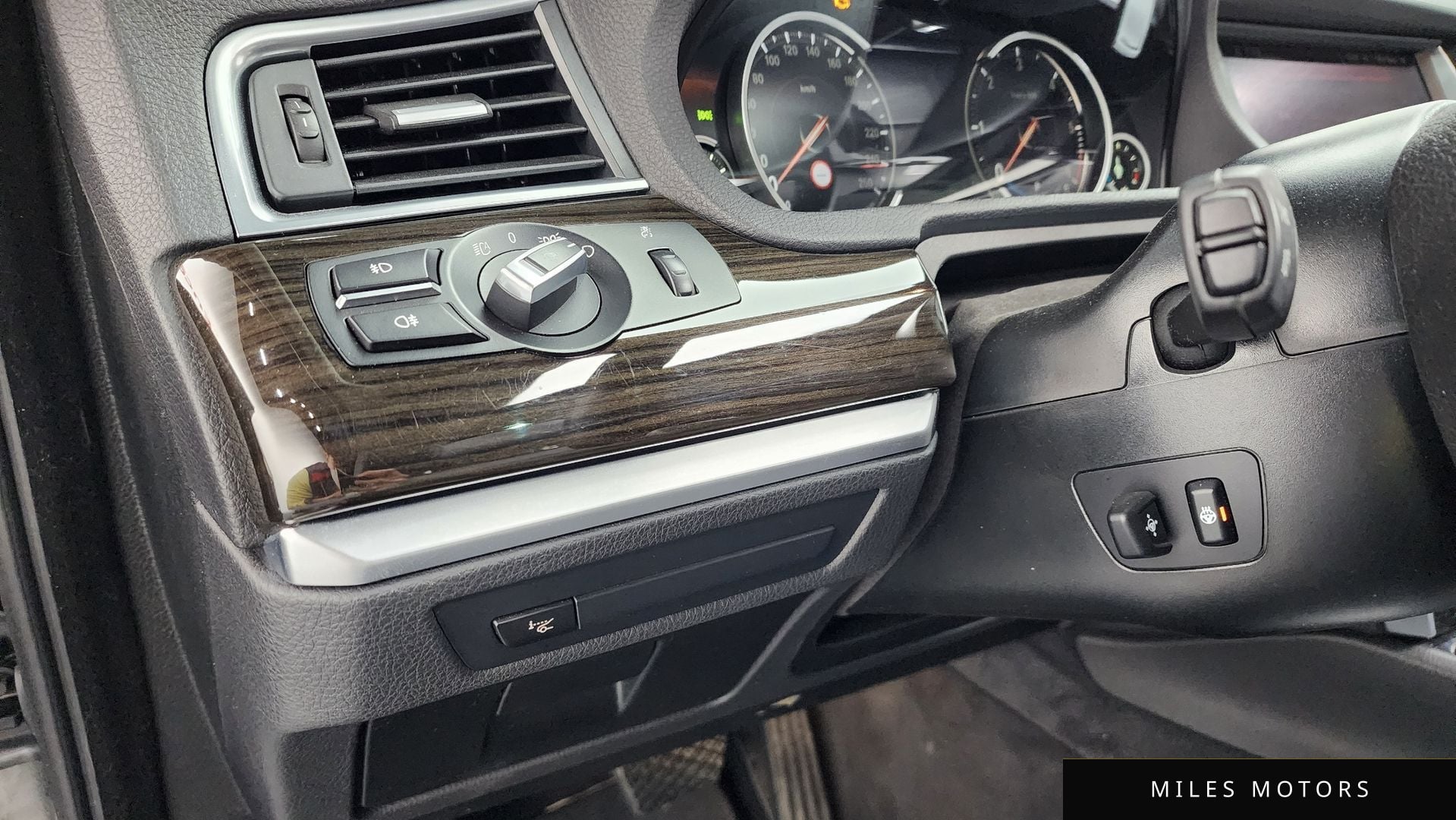BMW 5시리즈 GT (F07) 2016 — миниатюра 14