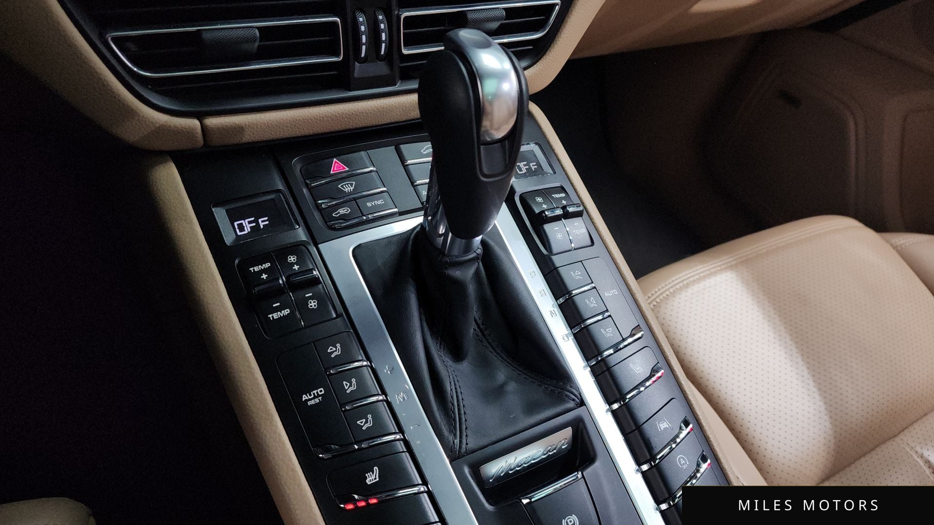 Porsche Macan 2021 — миниатюра 9