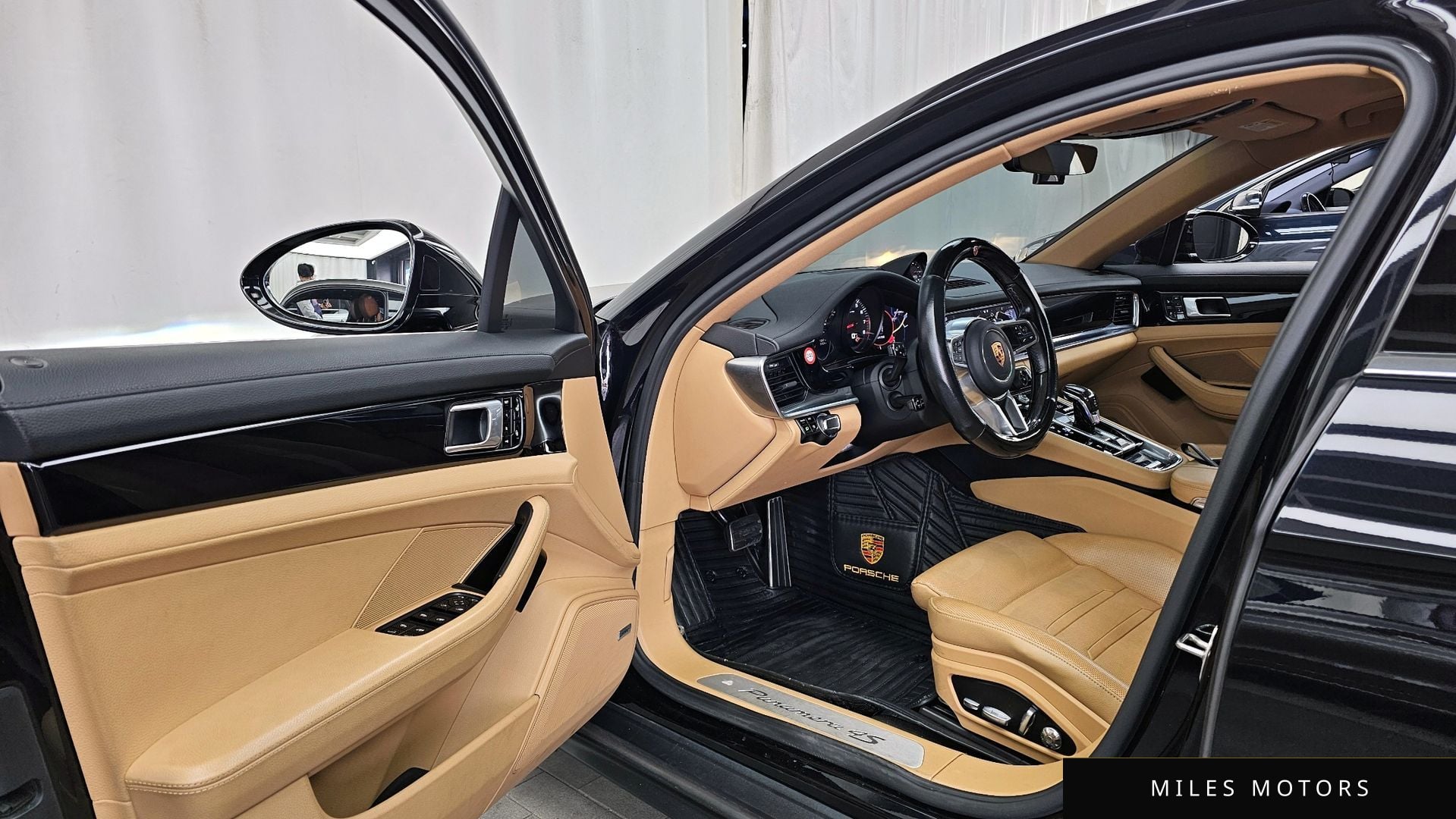 Porsche Panamera 2018 — миниатюра 10