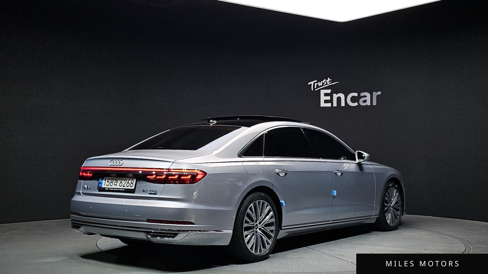 Audi A8 (D5) 2021 — миниатюра 2