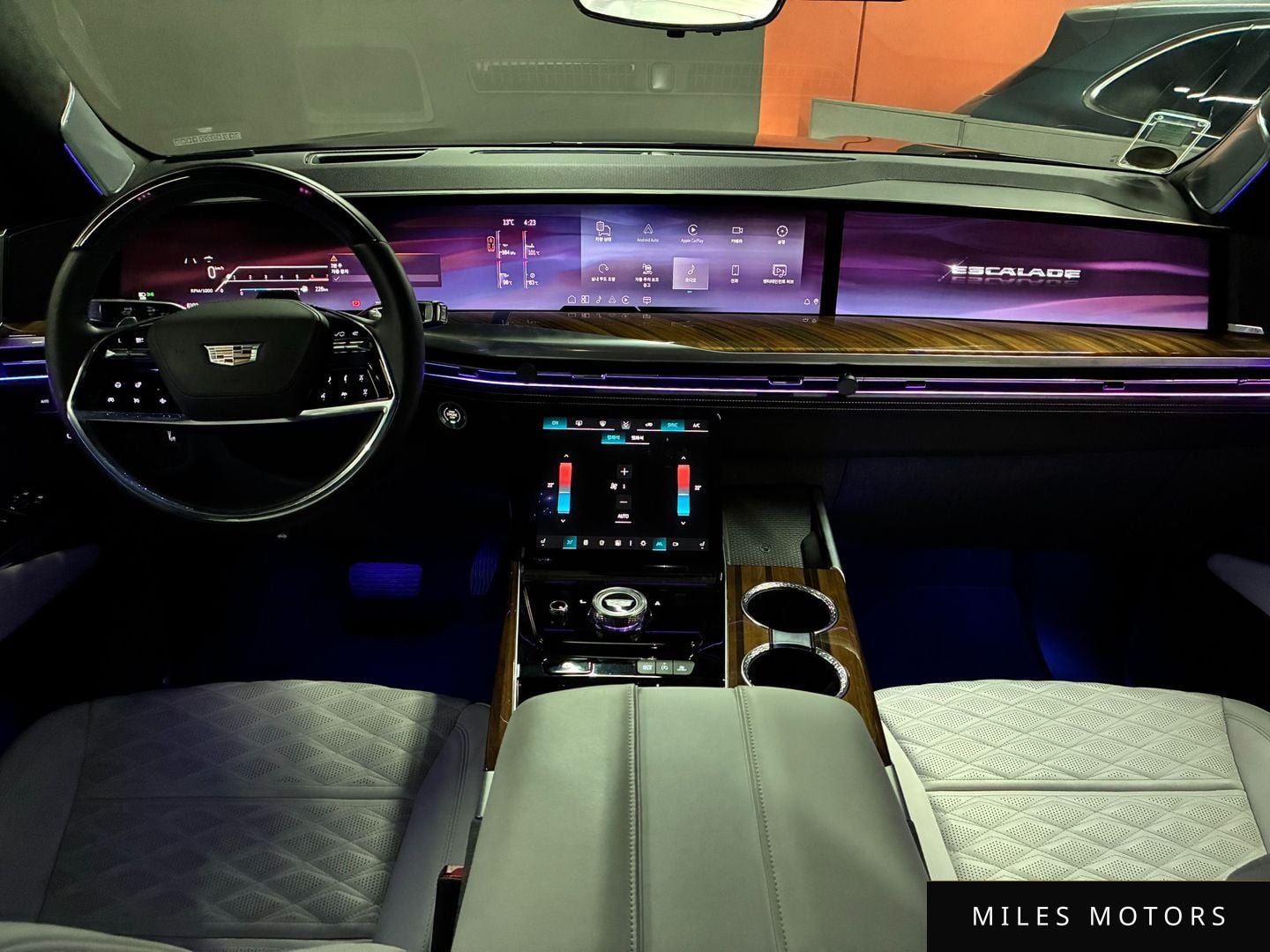 Cadillac Escalade 2025 — миниатюра 5