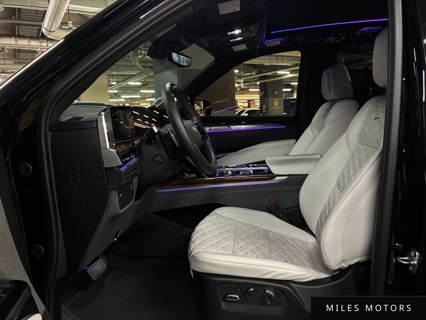 Cadillac Escalade 2025 — миниатюра 11