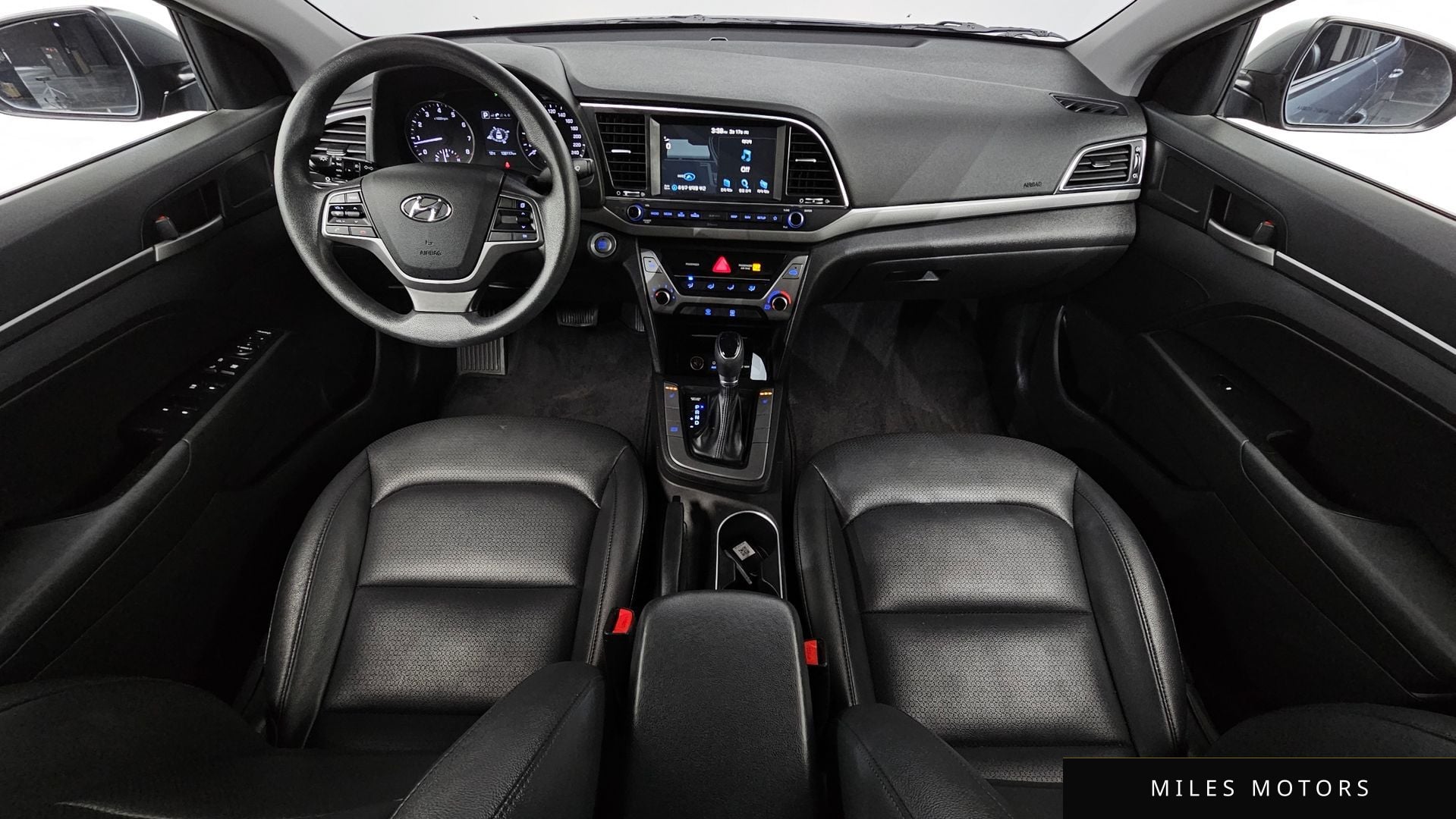 Hyundai AVANTE 2018 — миниатюра 7