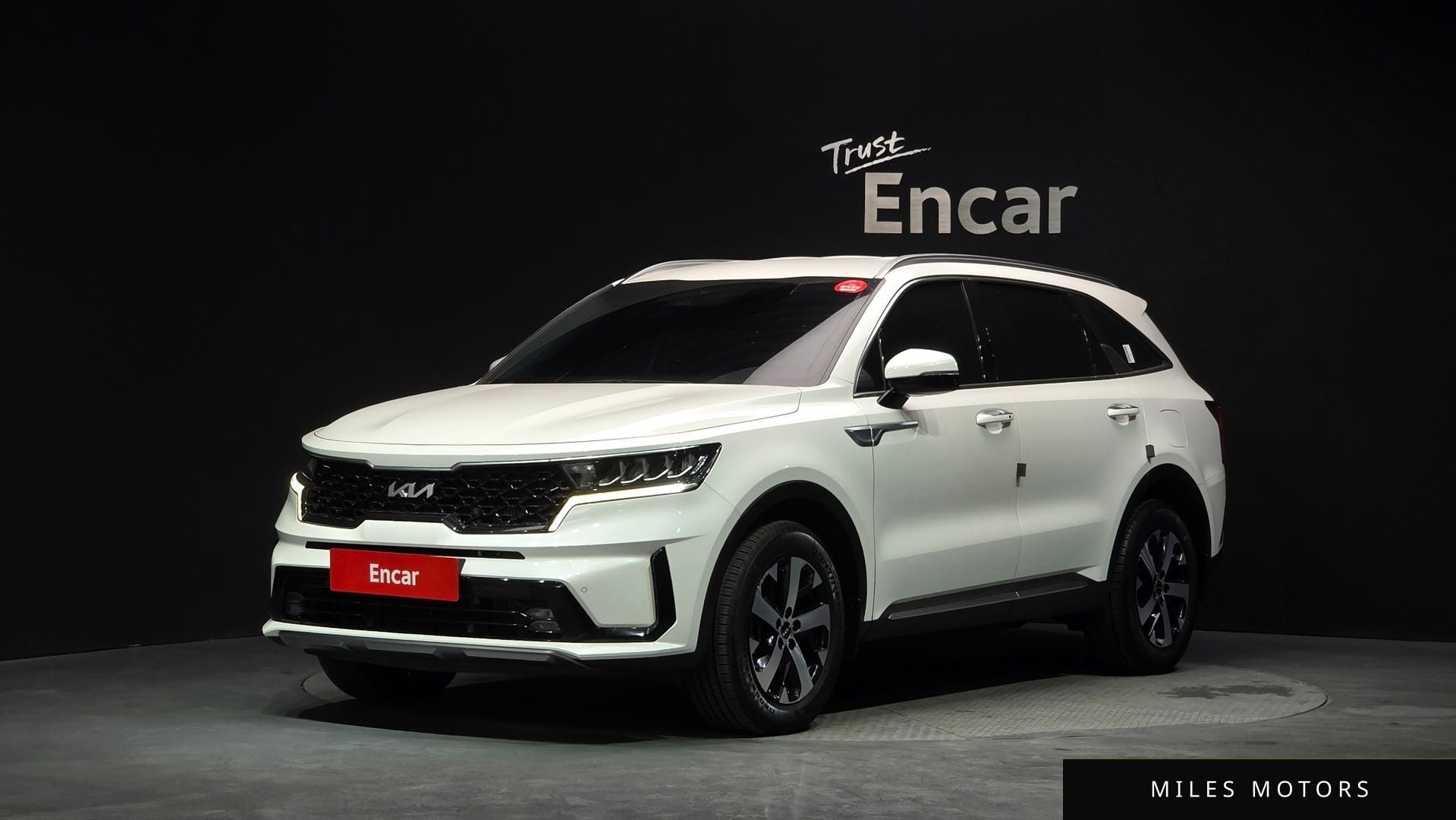 Kia Sorento 2022 — фото 1 из 12