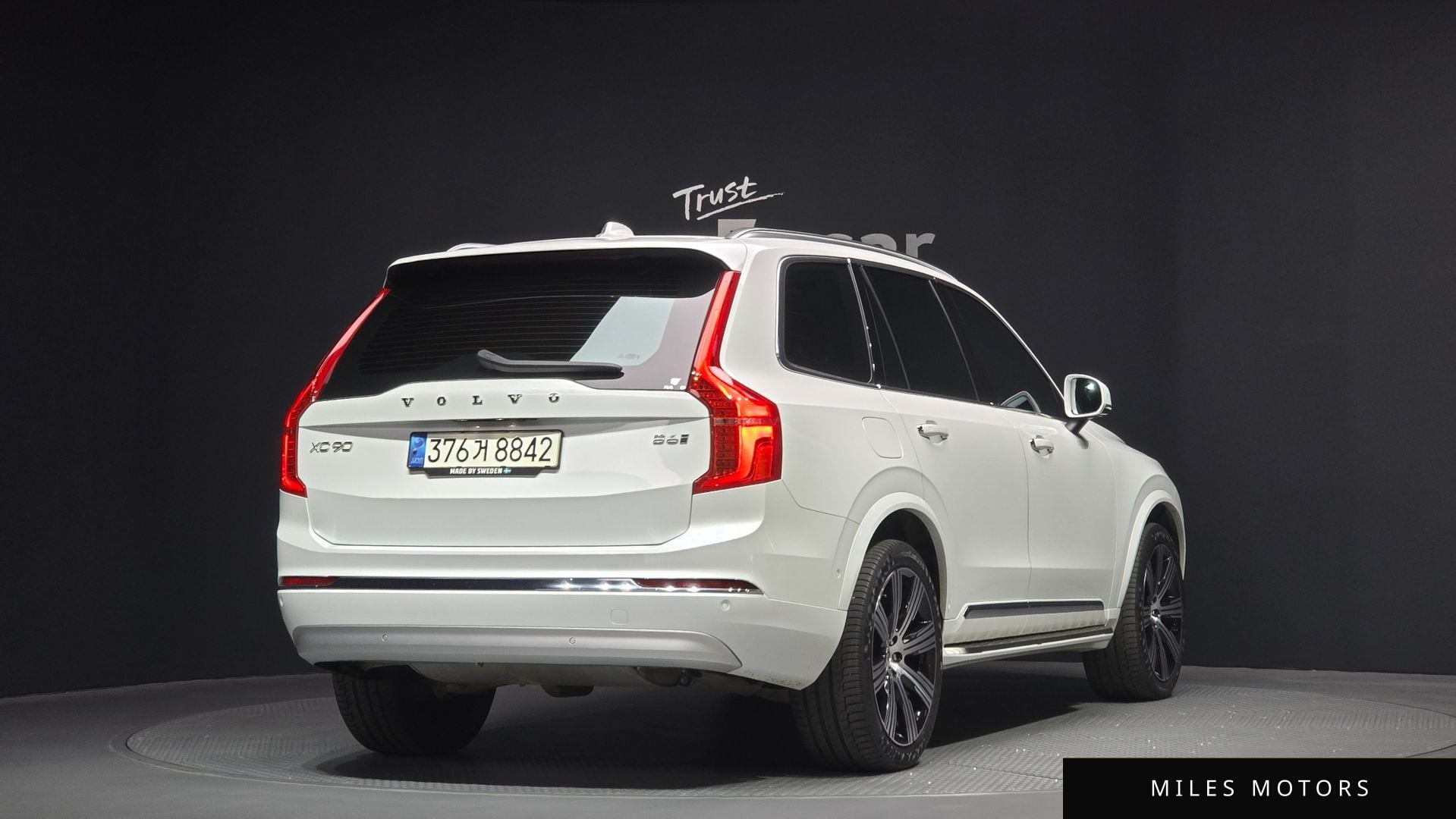 Volvo XC90 2022 — миниатюра 2