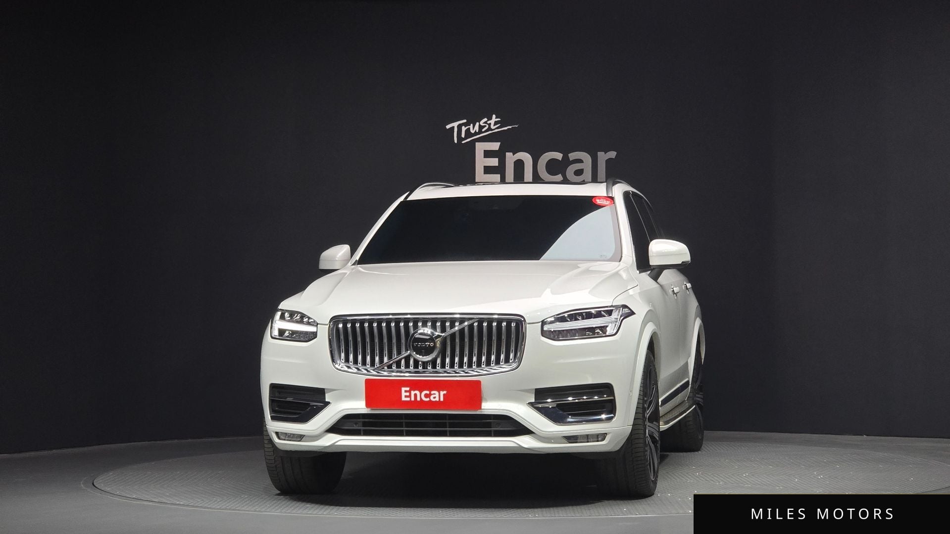 Volvo XC90 2022 — миниатюра 3