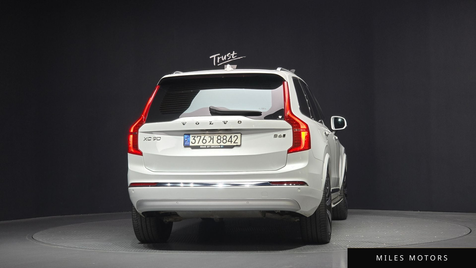 Volvo XC90 2022 — миниатюра 4