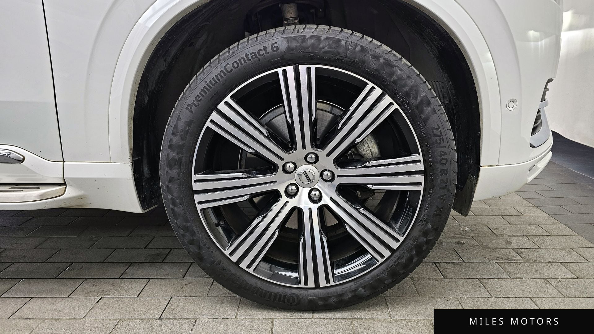 Volvo XC90 2022 — миниатюра 5
