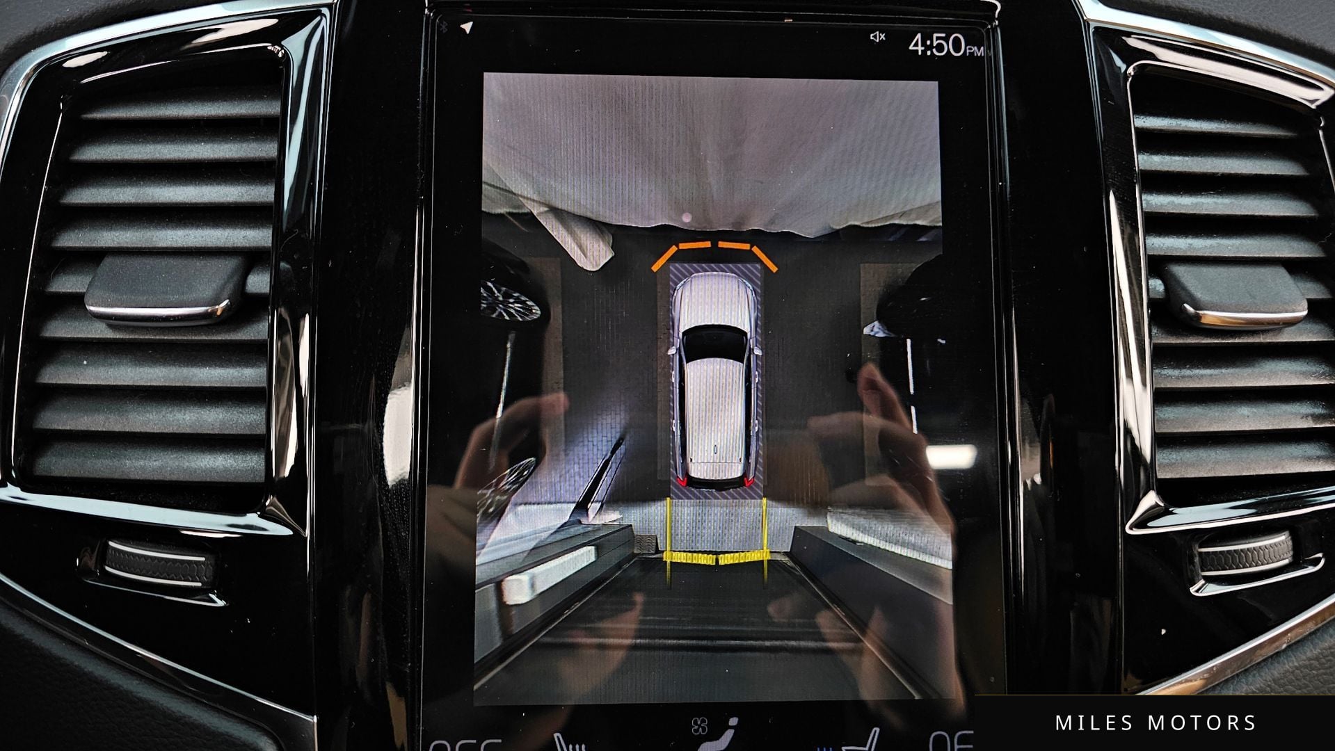 Volvo XC90 2022 — миниатюра 15